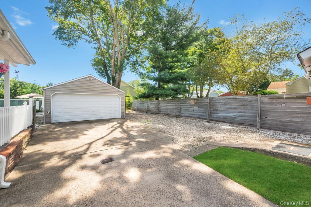 940 Union Street, Bohemia, NY 11716