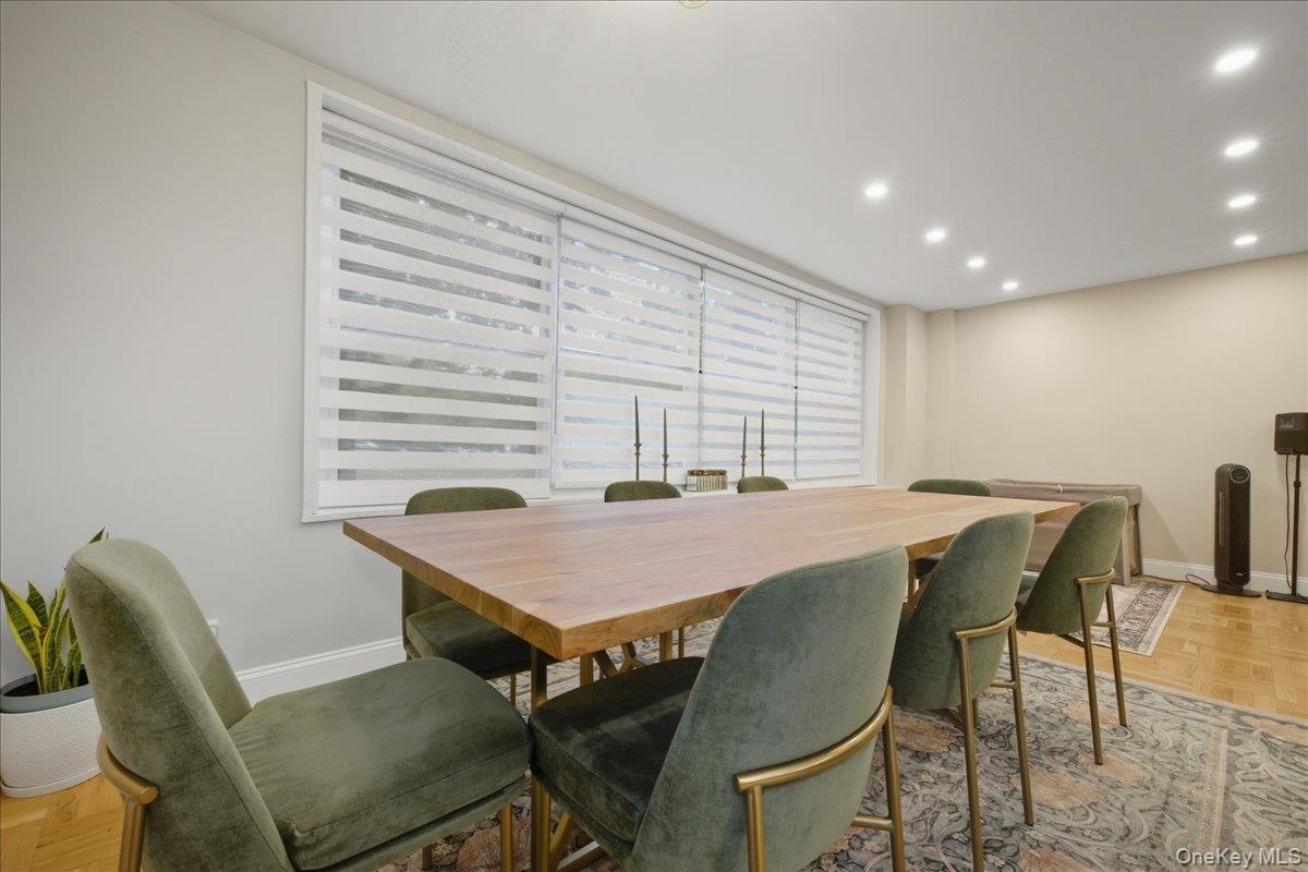 21140 18th Avenue # 1H, Bayside, NY 11360