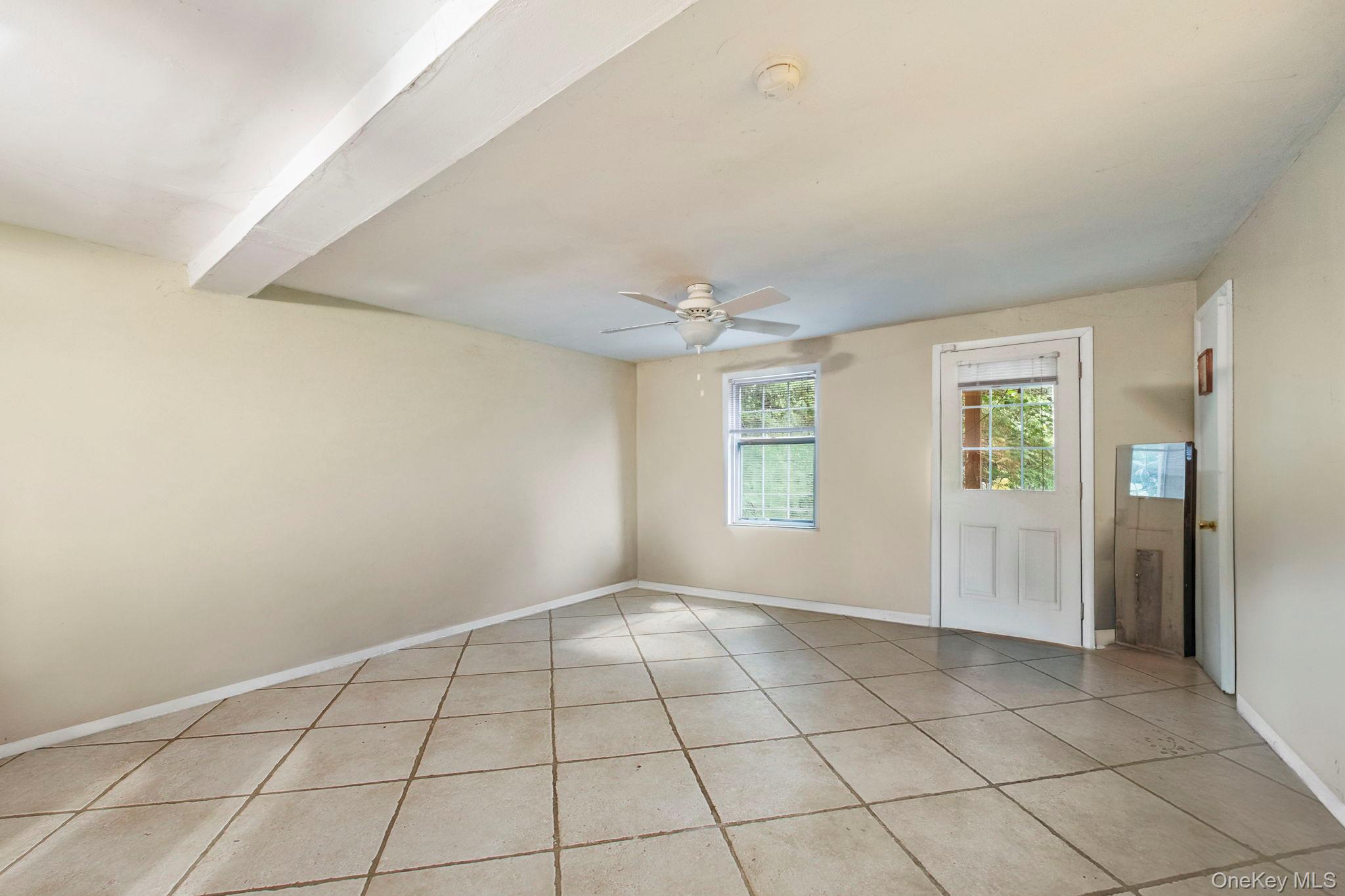 4 Verven Road, Poughkeepsie, NY 12603