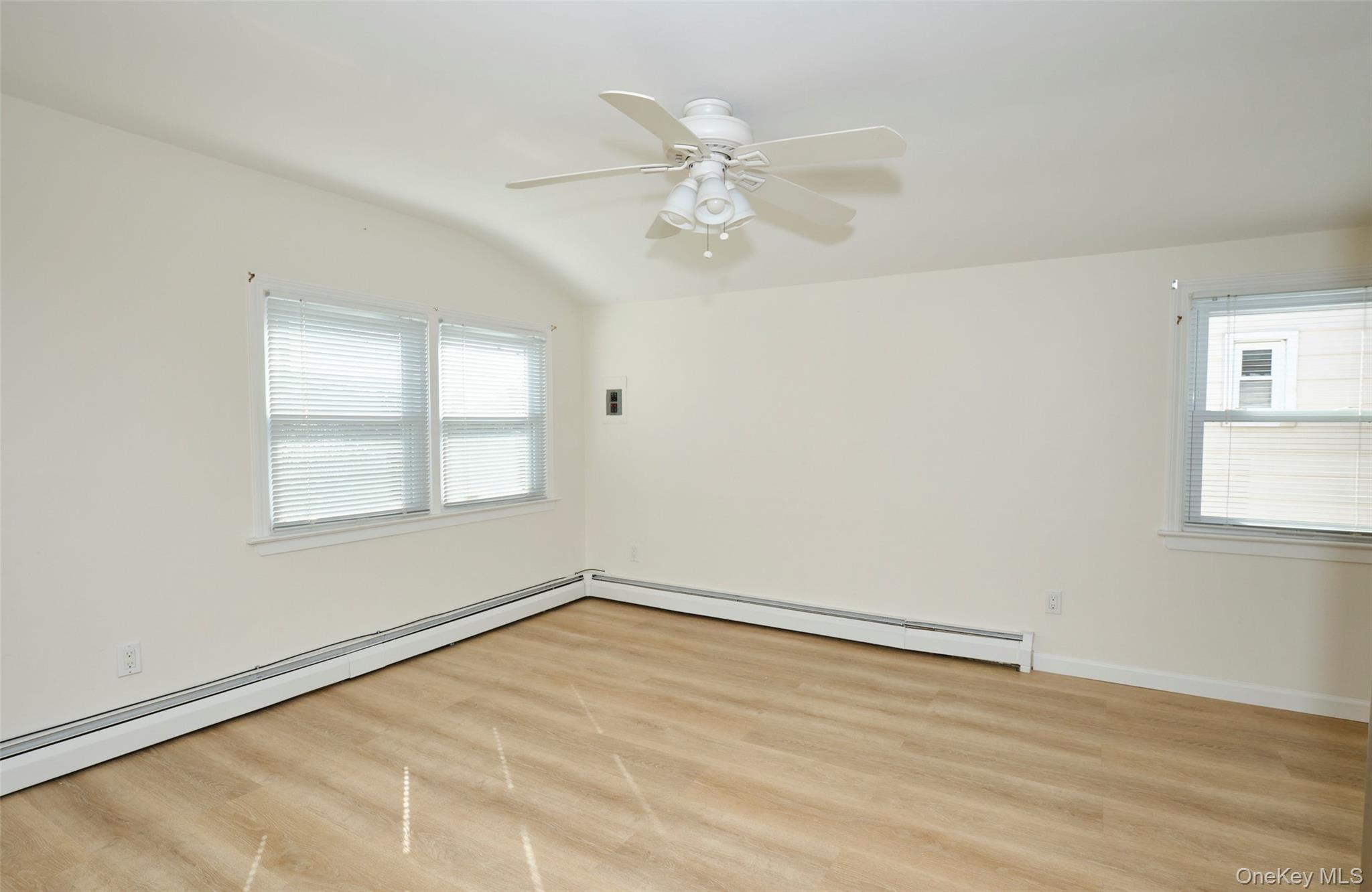 9 Court Street, Elmont, NY 11003