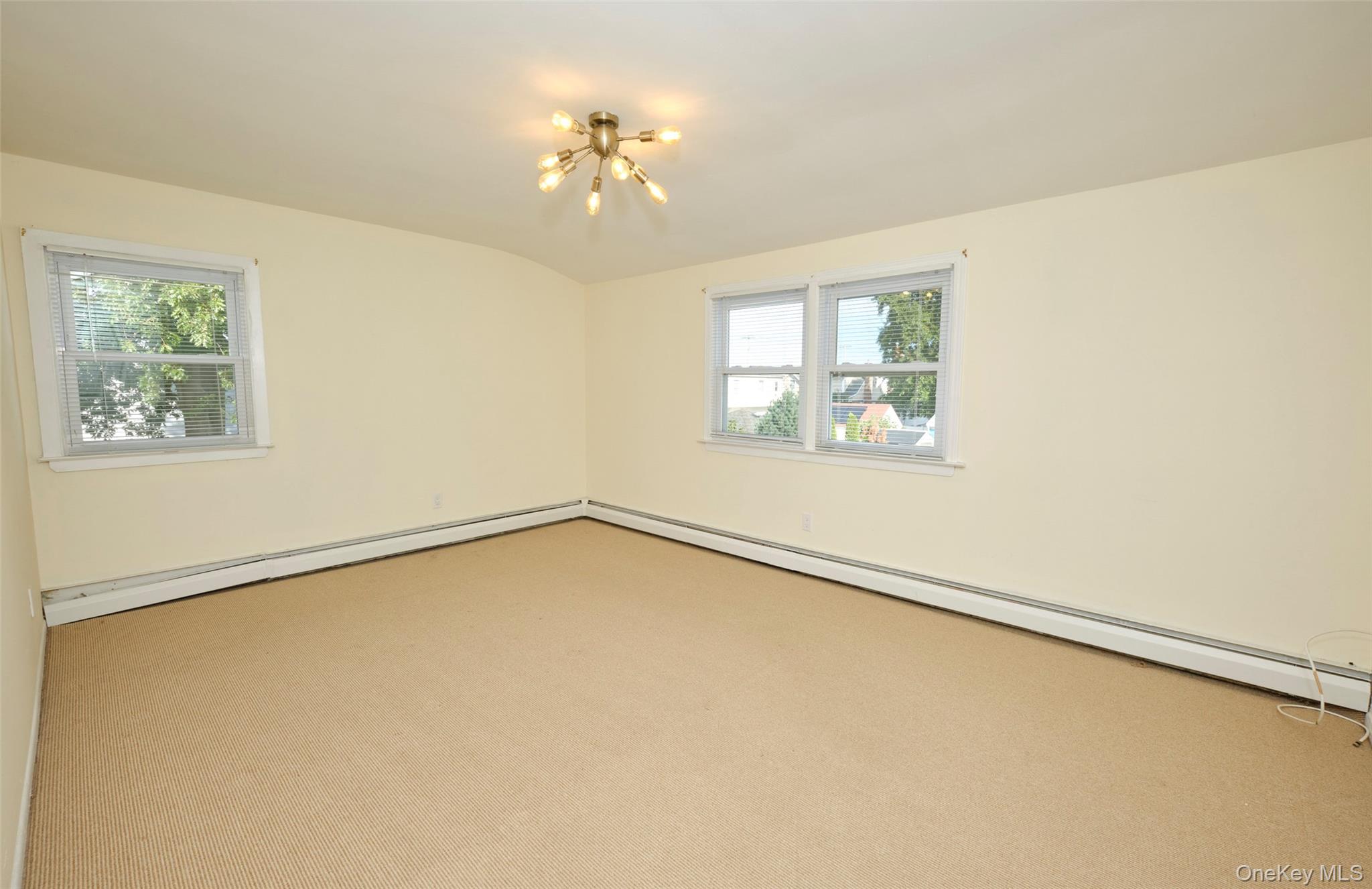 9 Court Street, Elmont, NY 11003