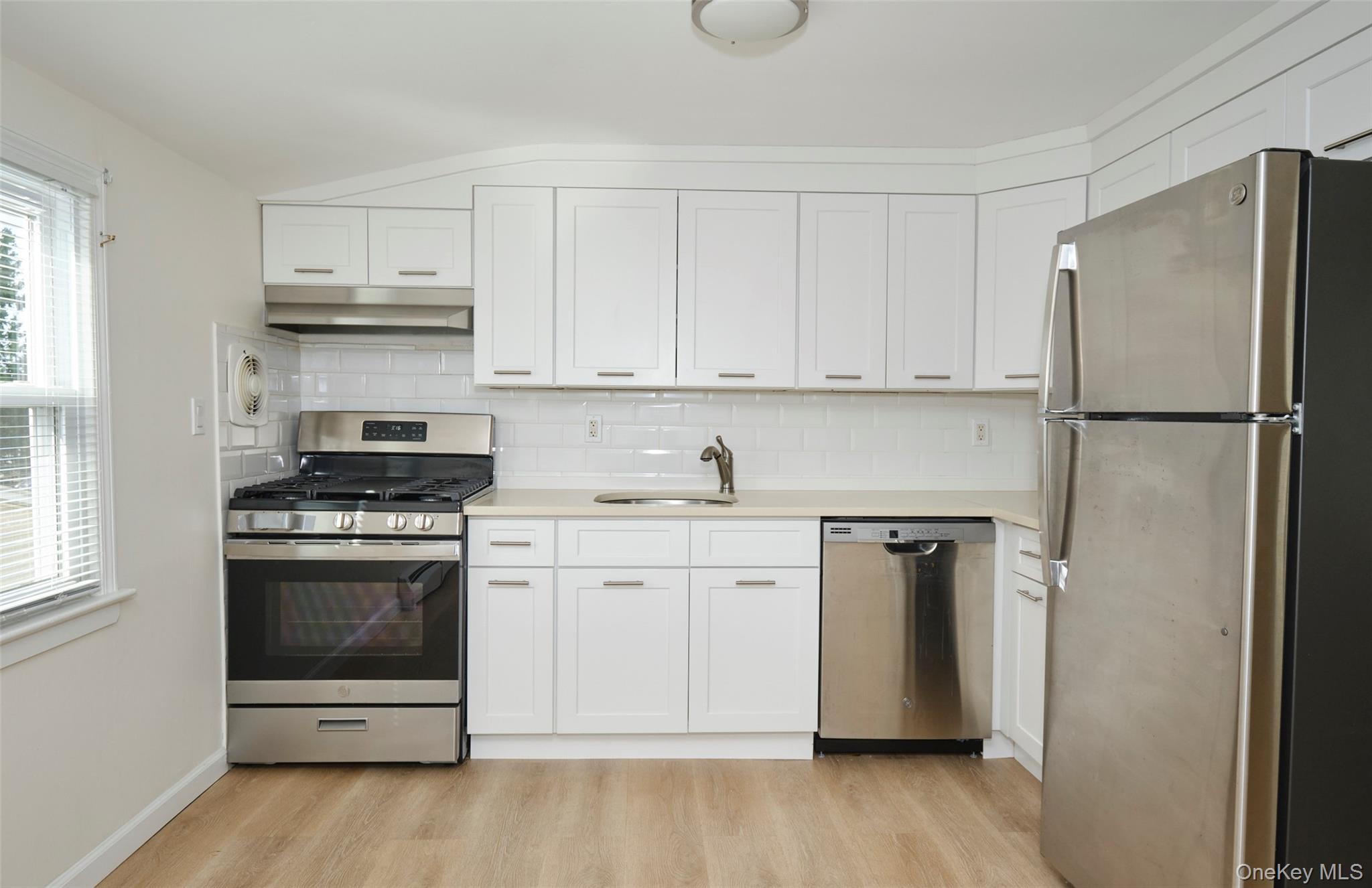 9 Court Street, Elmont, NY 11003