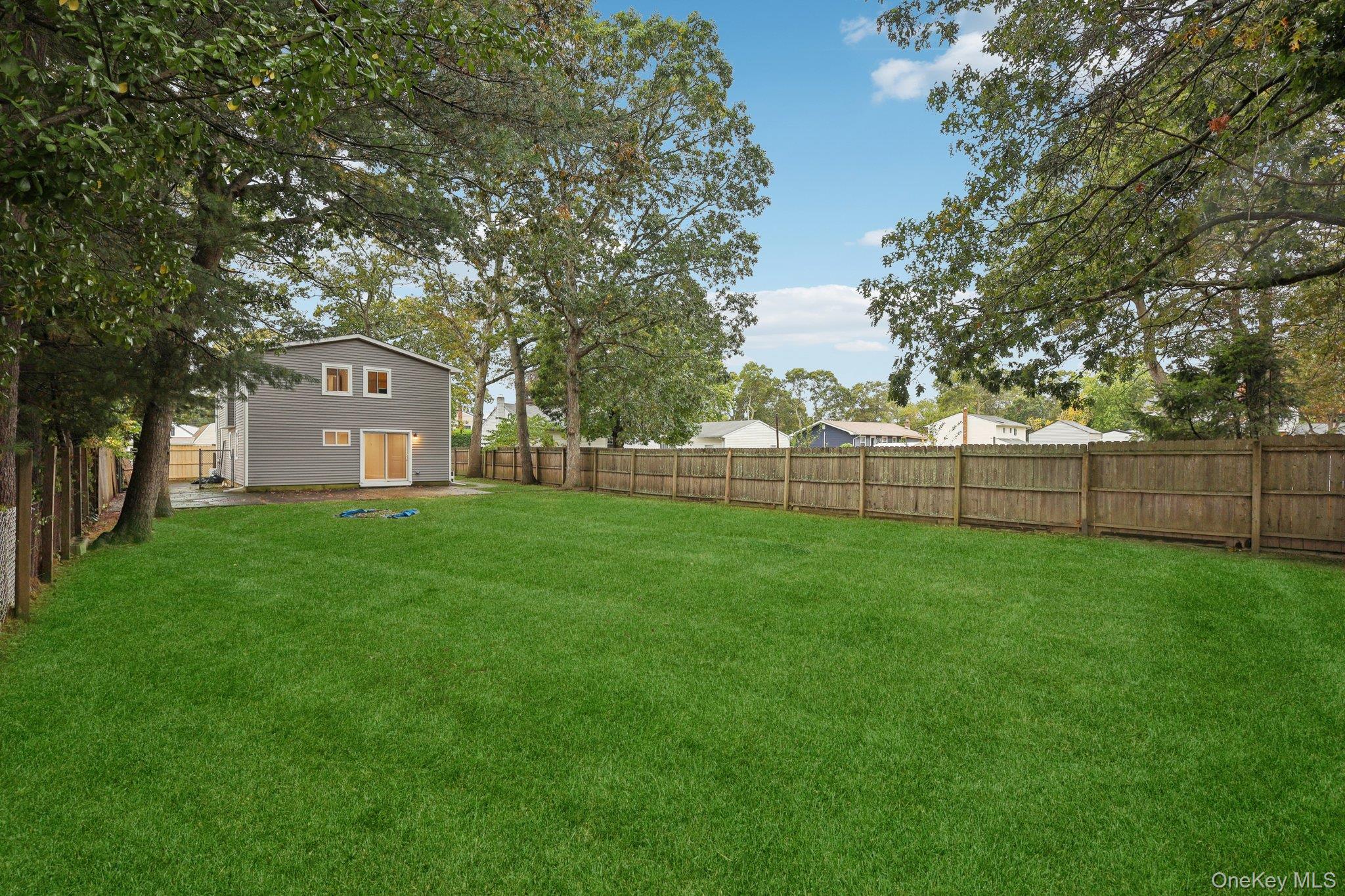 109 Rexmere Avenue, Farmingville, NY 11738