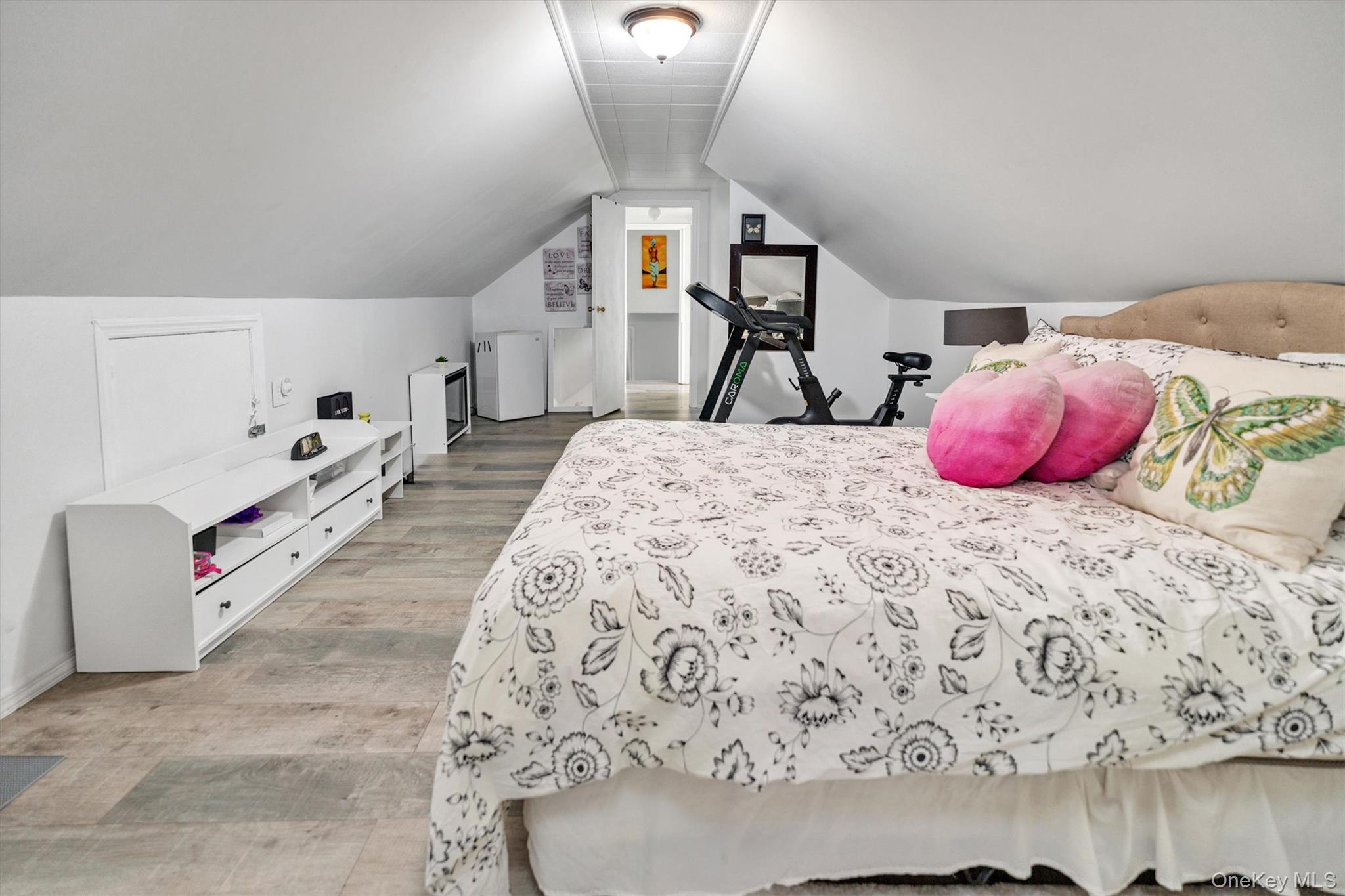 536 S Ocean Avenue, Freeport, NY 11520