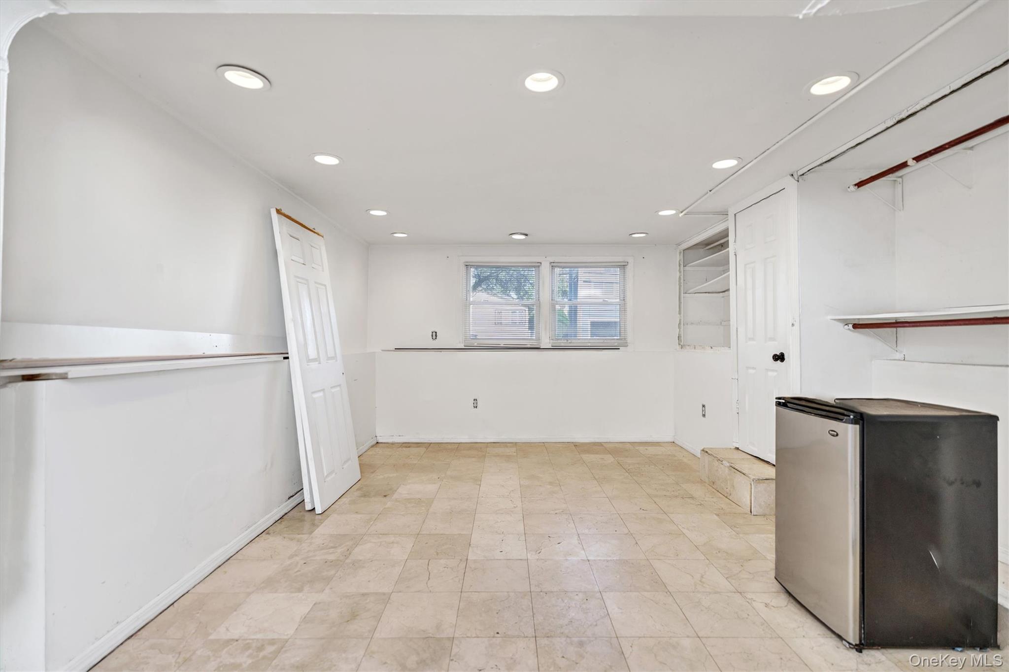 536 S Ocean Avenue, Freeport, NY 11520