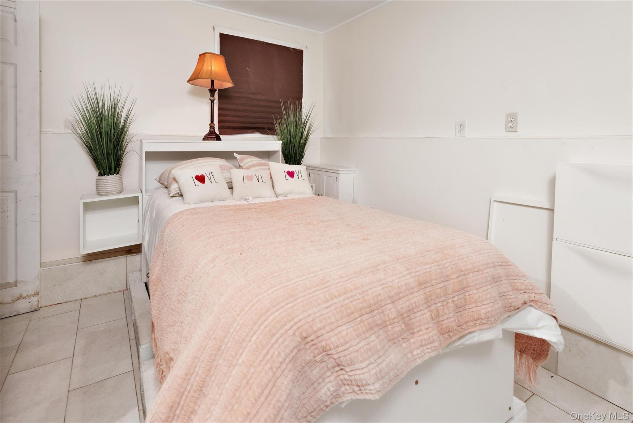 536 S Ocean Avenue, Freeport, NY 11520