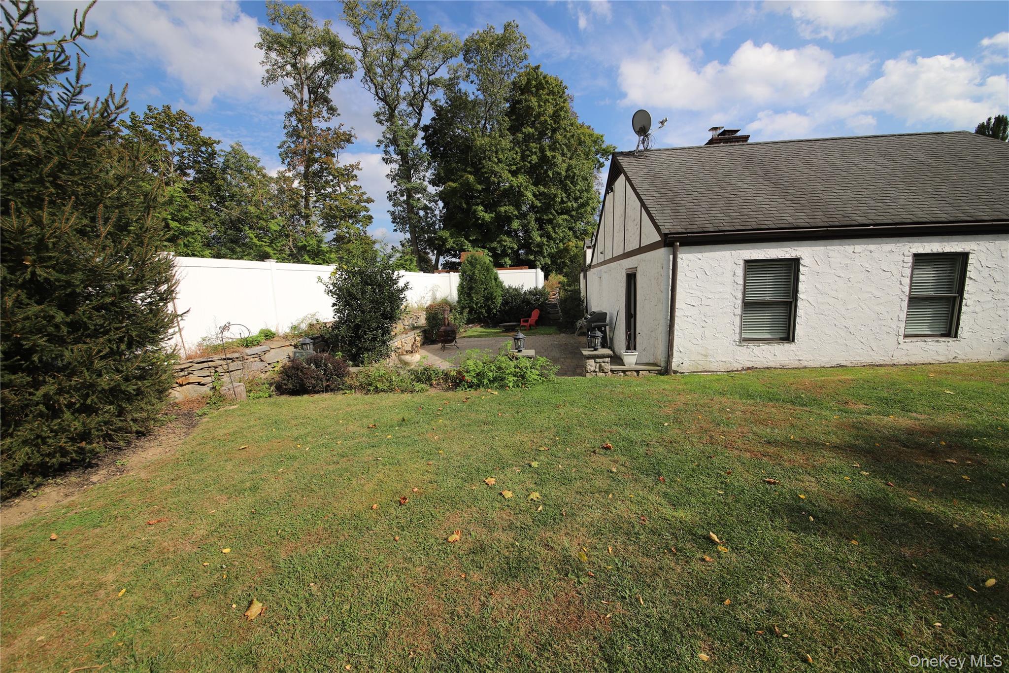 20 E Annadale Street, Armonk, NY 10504