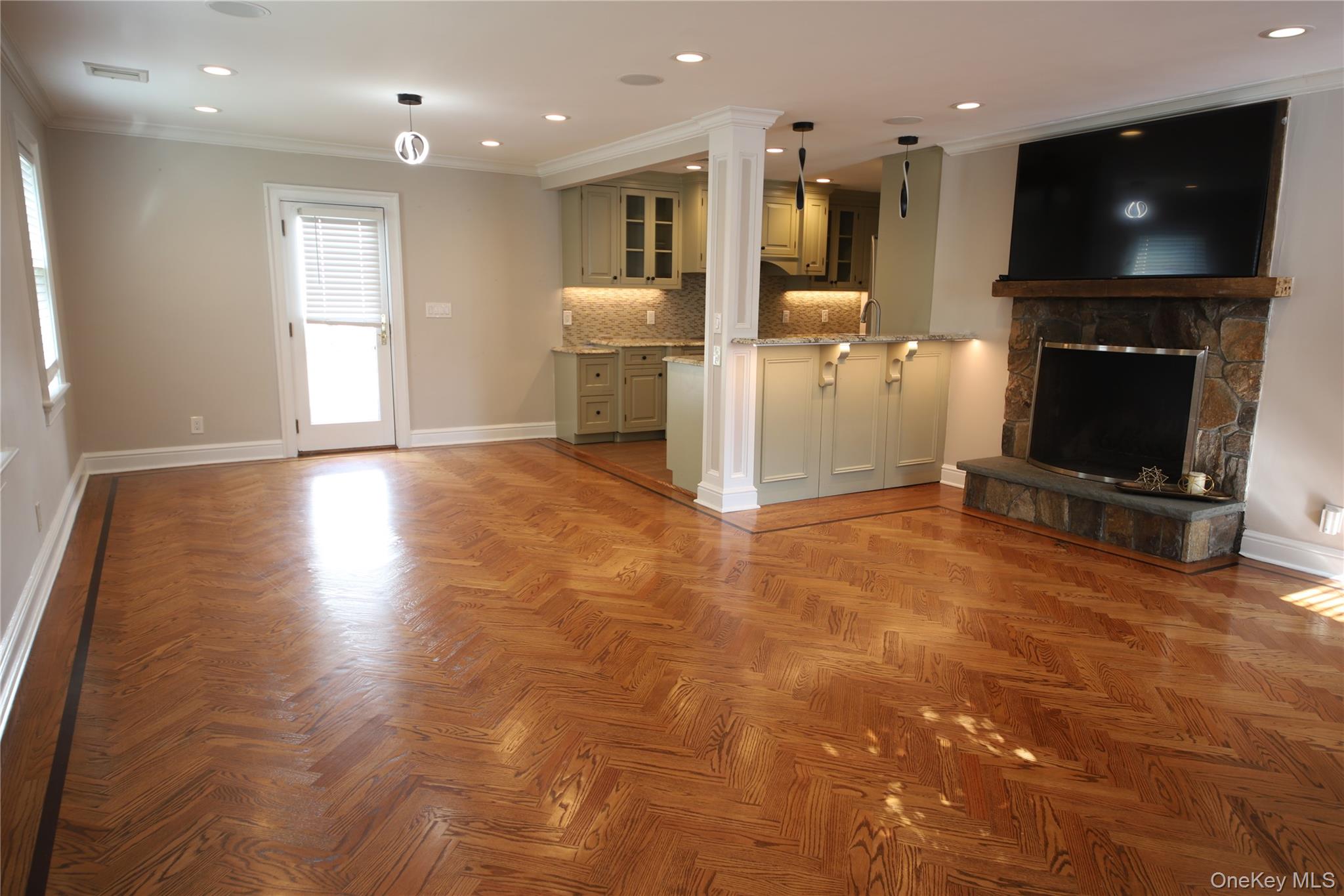 20 E Annadale Street, Armonk, NY 10504