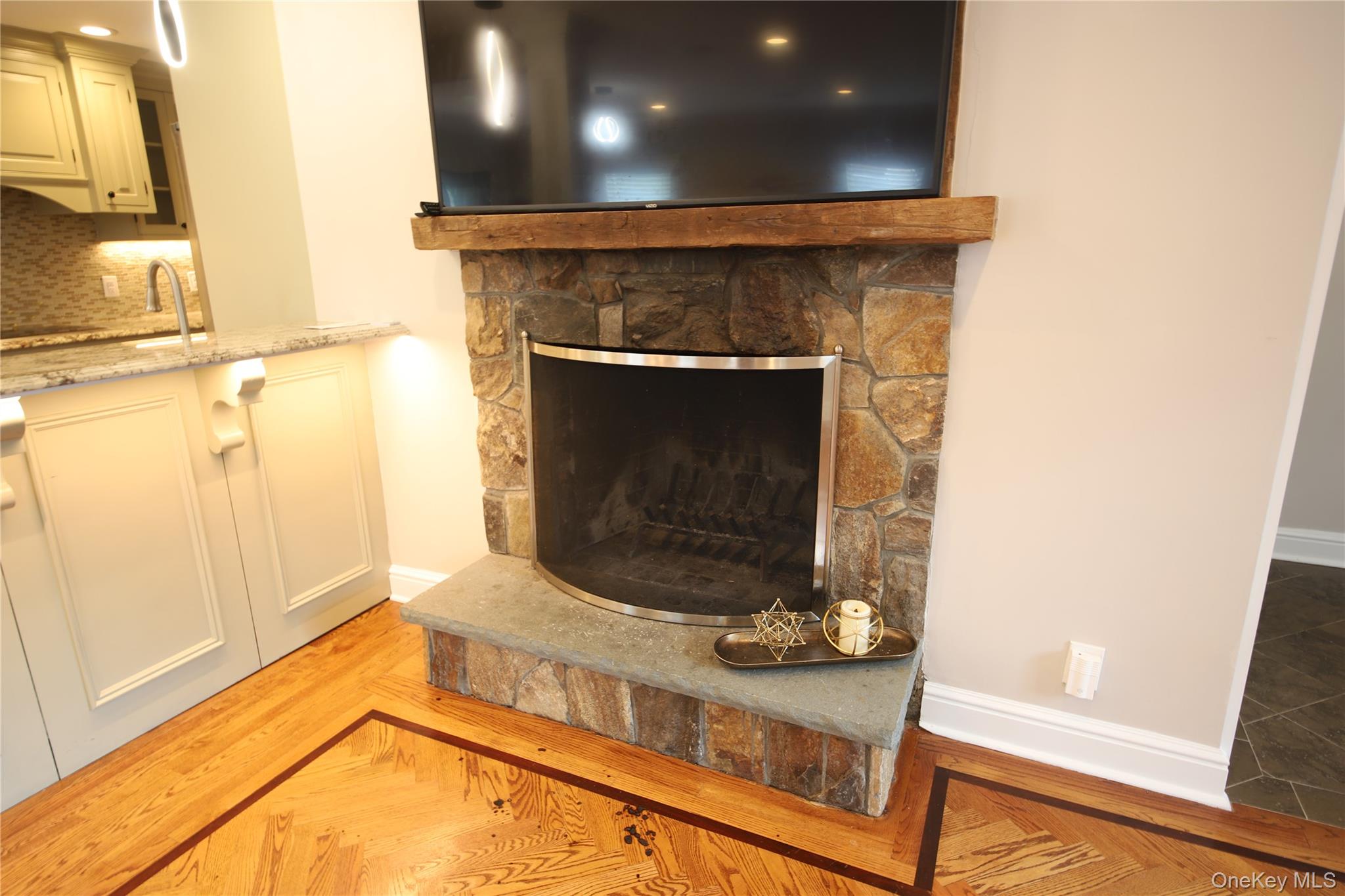 20 E Annadale Street, Armonk, NY 10504