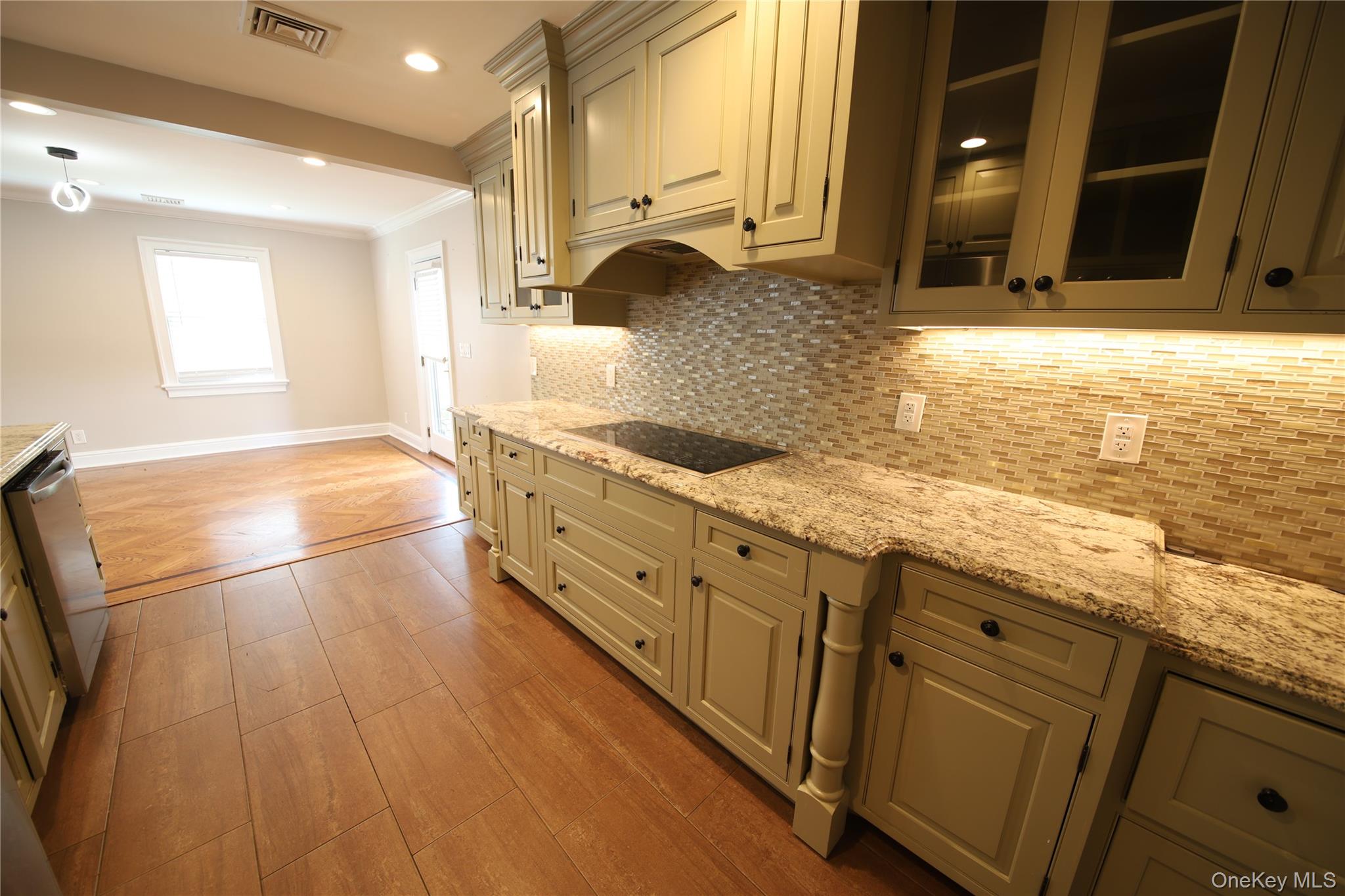 20 E Annadale Street, Armonk, NY 10504