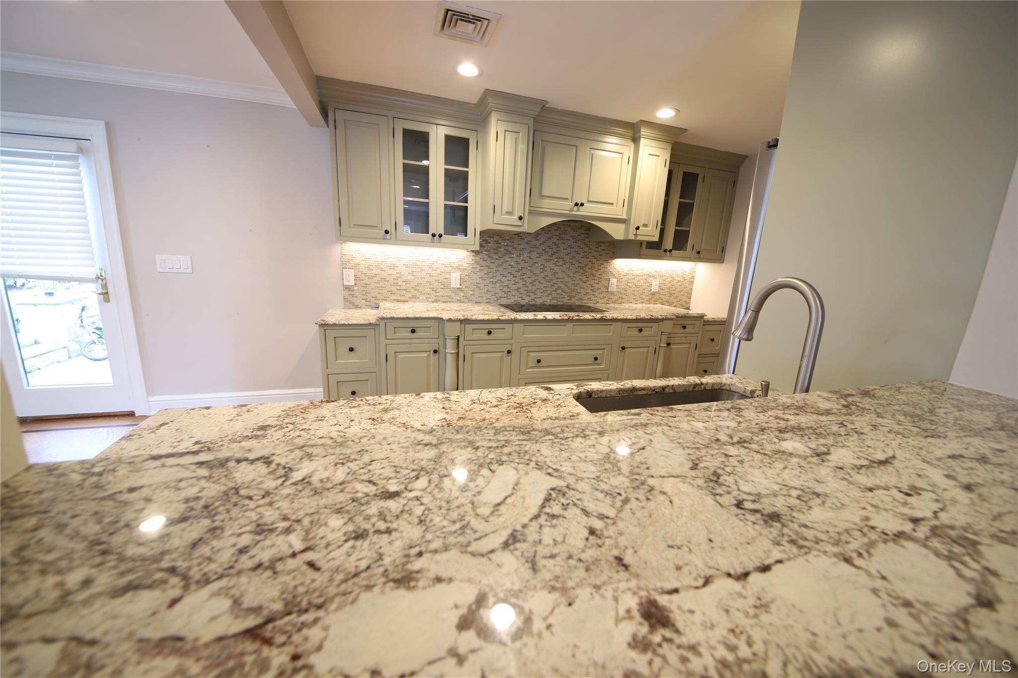 20 E Annadale Street, Armonk, NY 10504