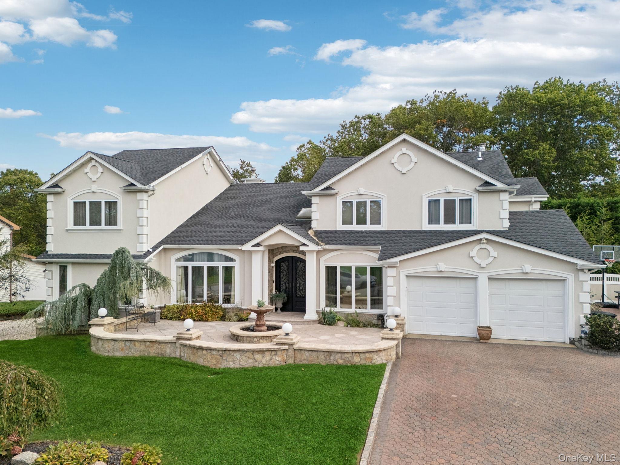 63 Fleetwood Road, Commack, NY 11725