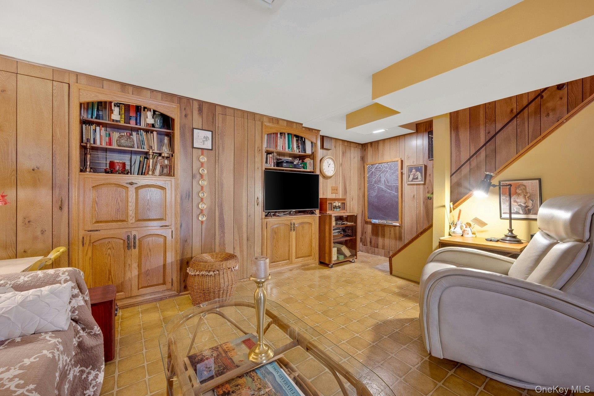 48 Elissa Lane, Yonkers, NY 10710