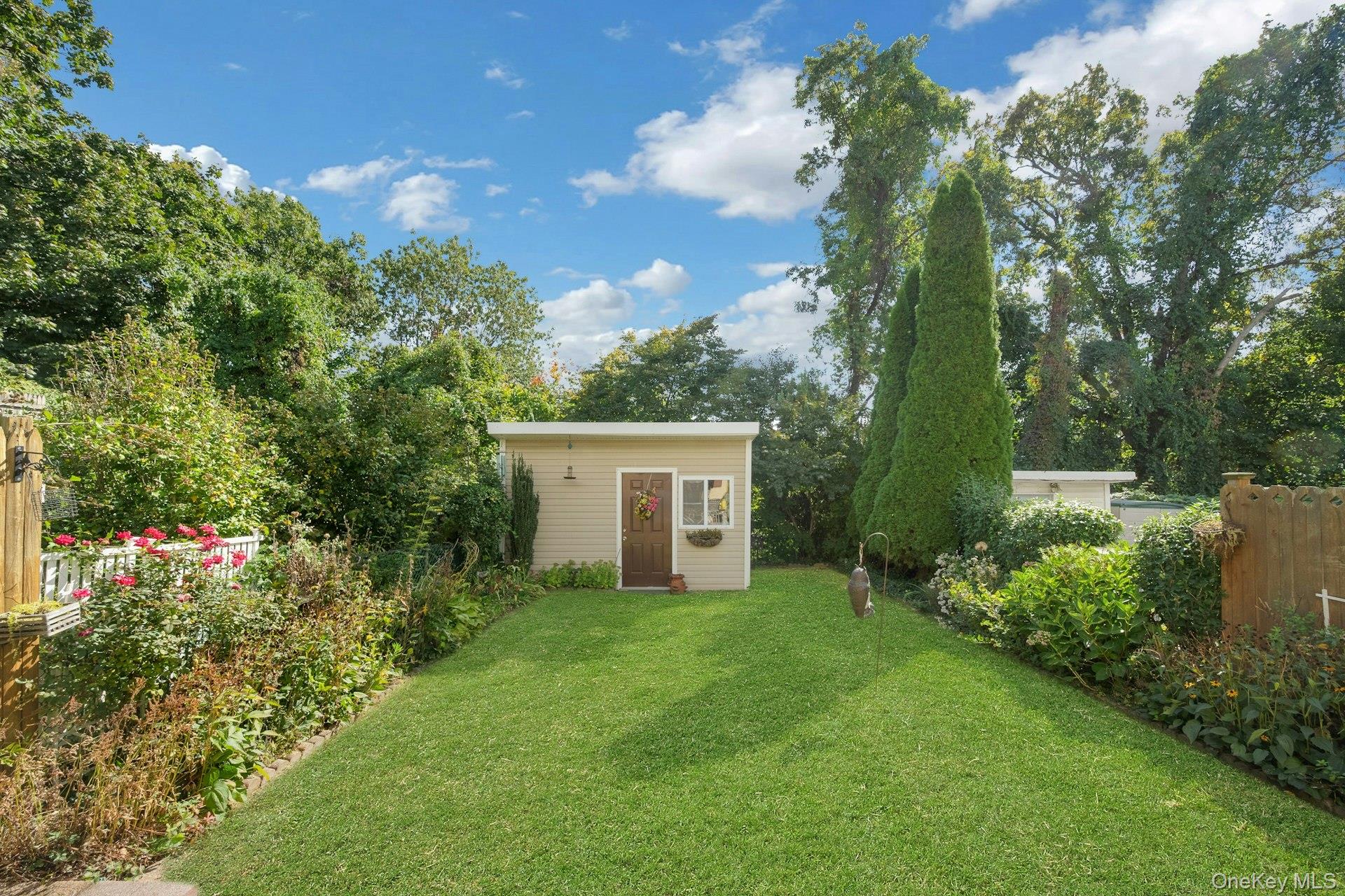 48 Elissa Lane, Yonkers, NY 10710