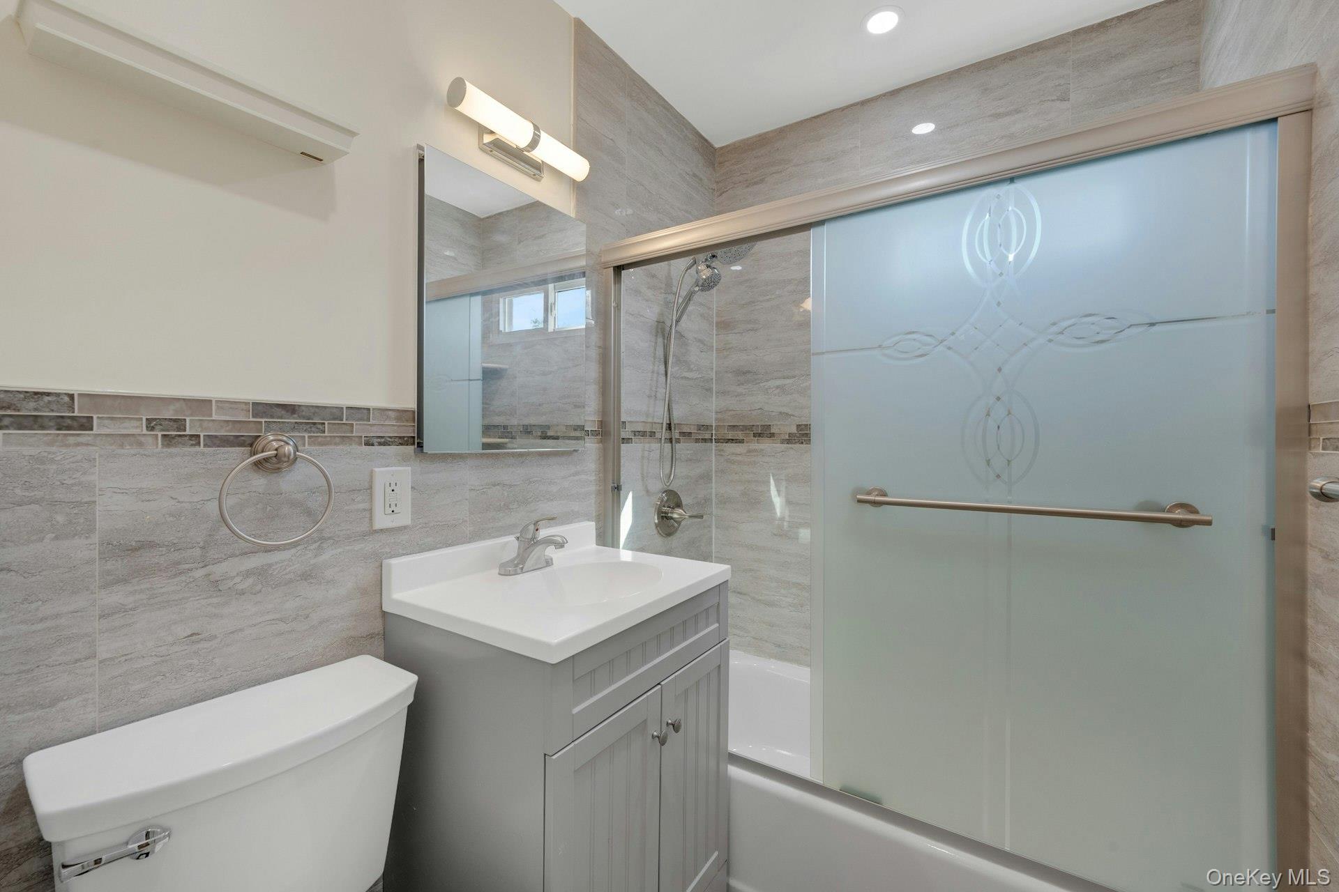 48 Elissa Lane, Yonkers, NY 10710