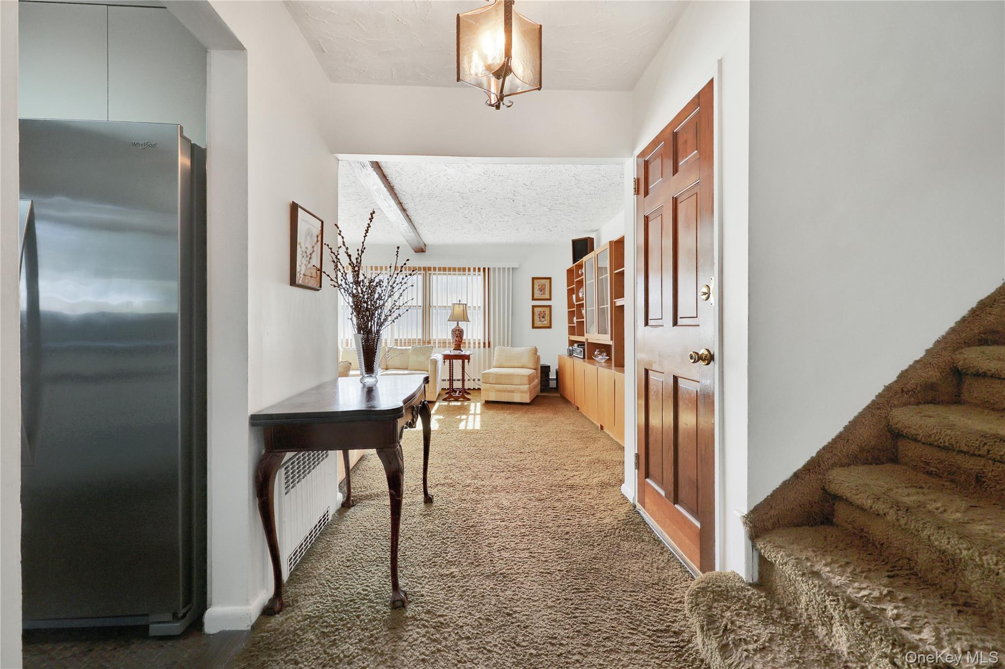 7 Park Circle, Cedarhurst, NY 11516