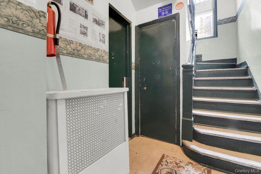 695 MEEKER Avenue, Brooklyn, NY 11222