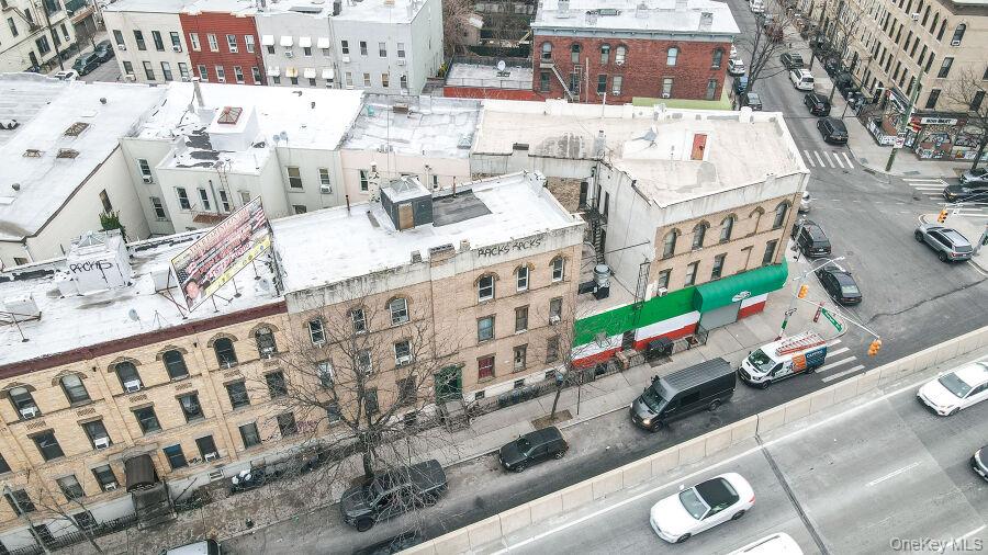 695 MEEKER Avenue, Brooklyn, NY 11222