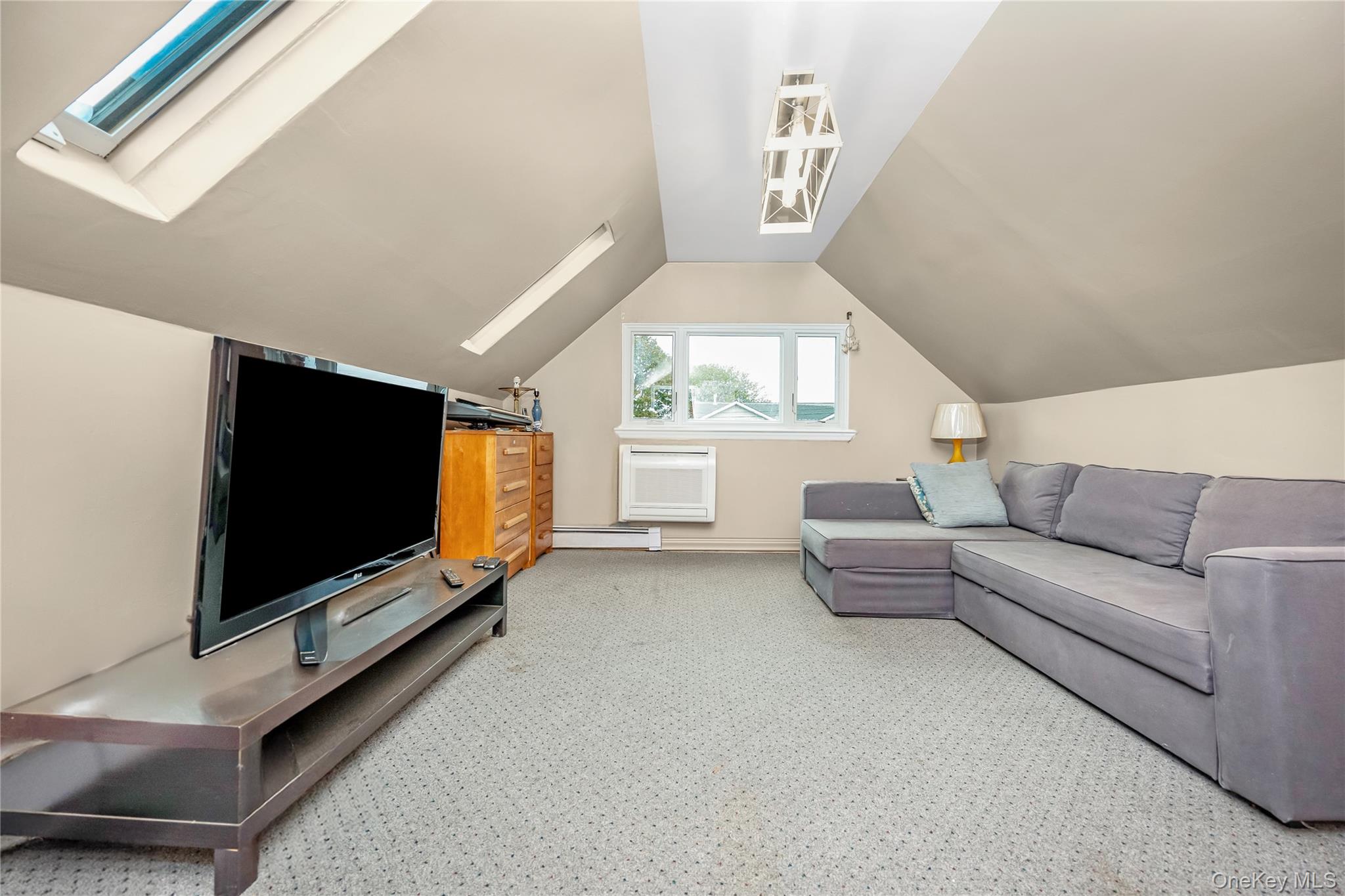 138 Eastgate Road, Massapequa Park, NY 11762