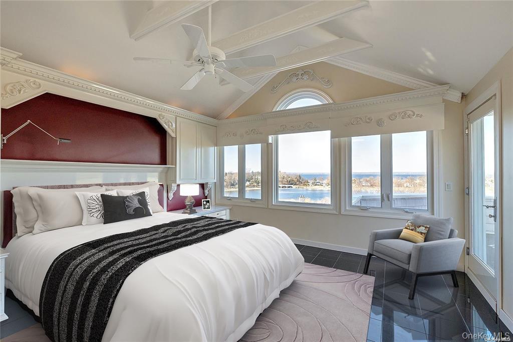 8 September Lane, Glen Cove, NY 11542