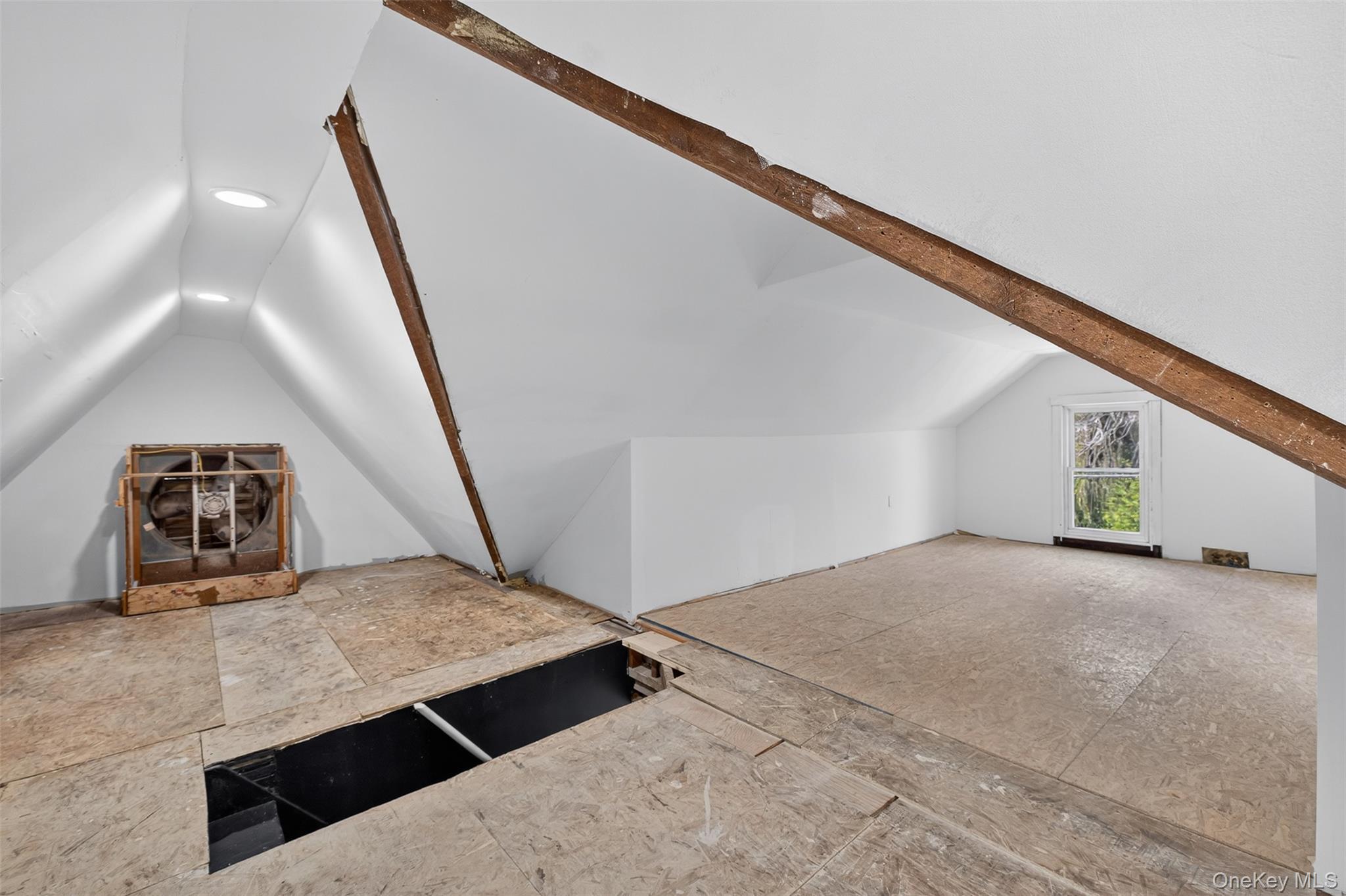 81 Ulster Avenue, Walden, NY 12586