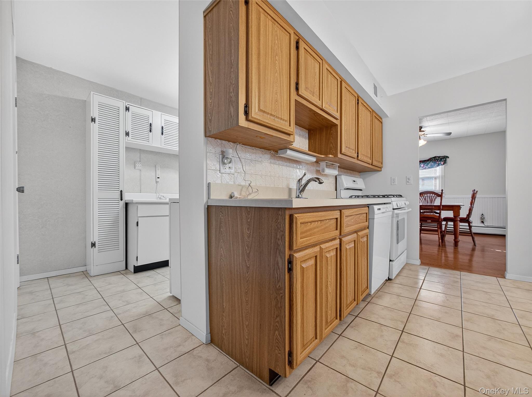 14 Staubitz Avenue, Pearl River, NY 10965