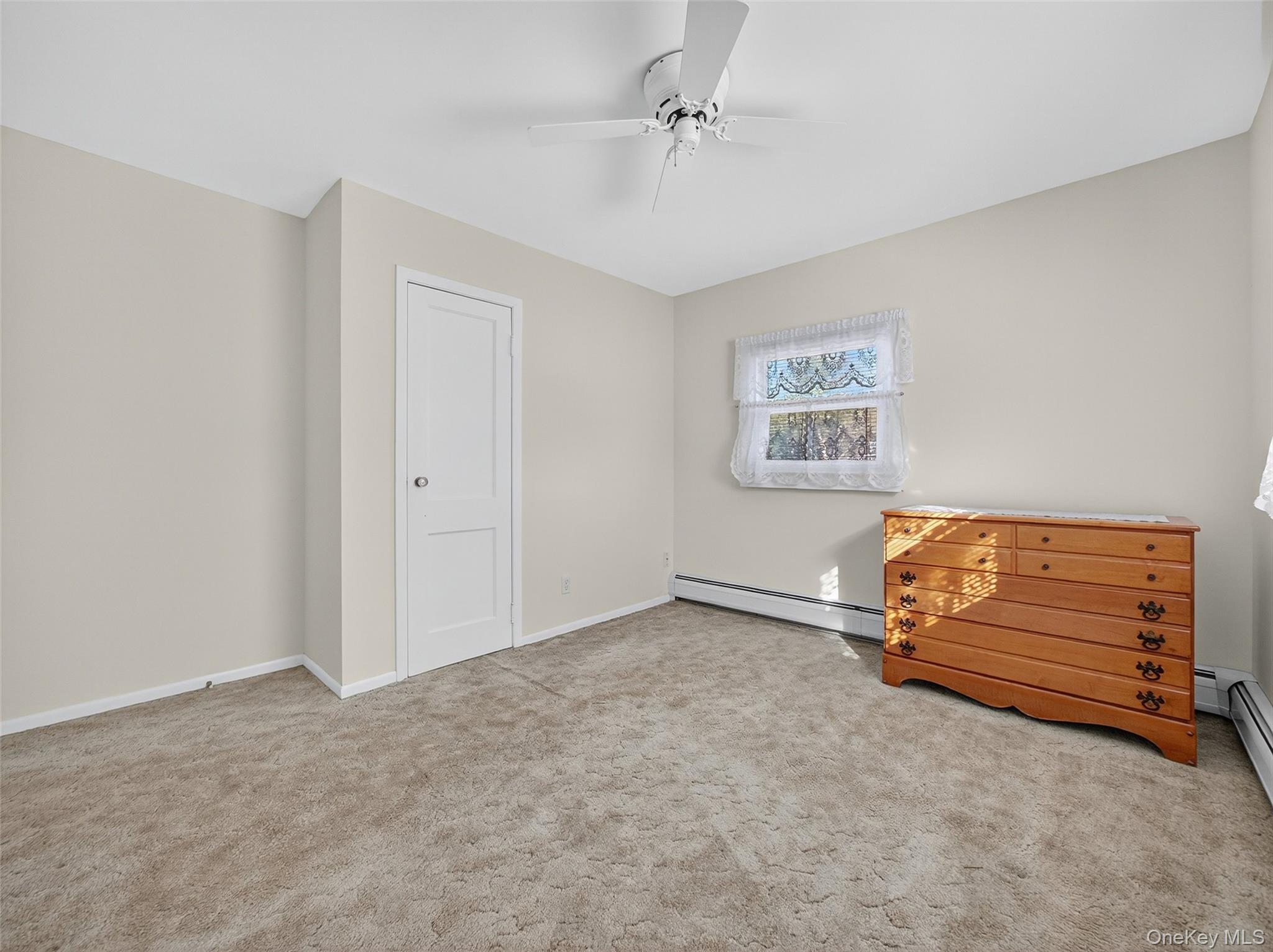 14 Staubitz Avenue, Pearl River, NY 10965