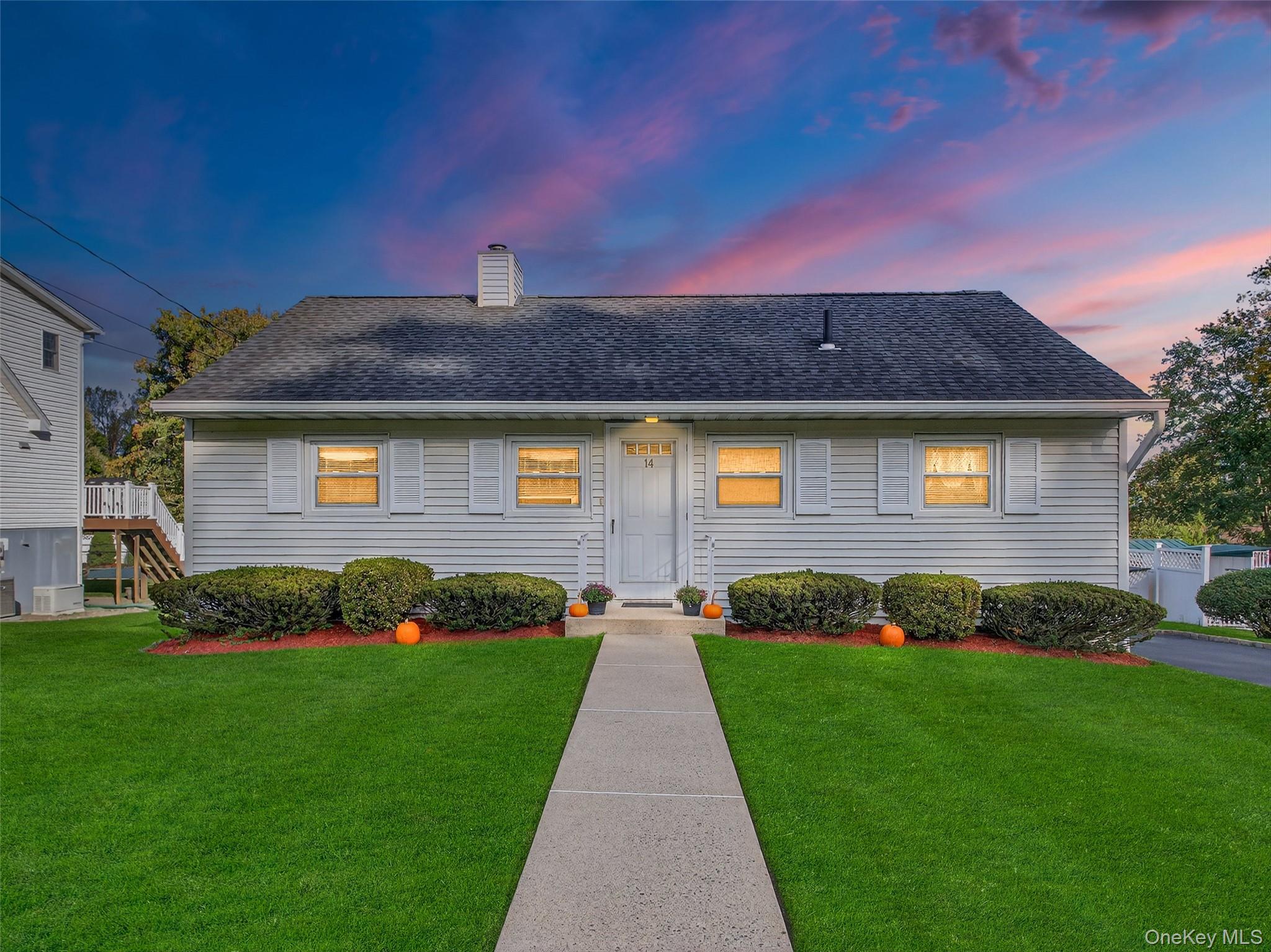 14 Staubitz Avenue, Pearl River, NY 10965