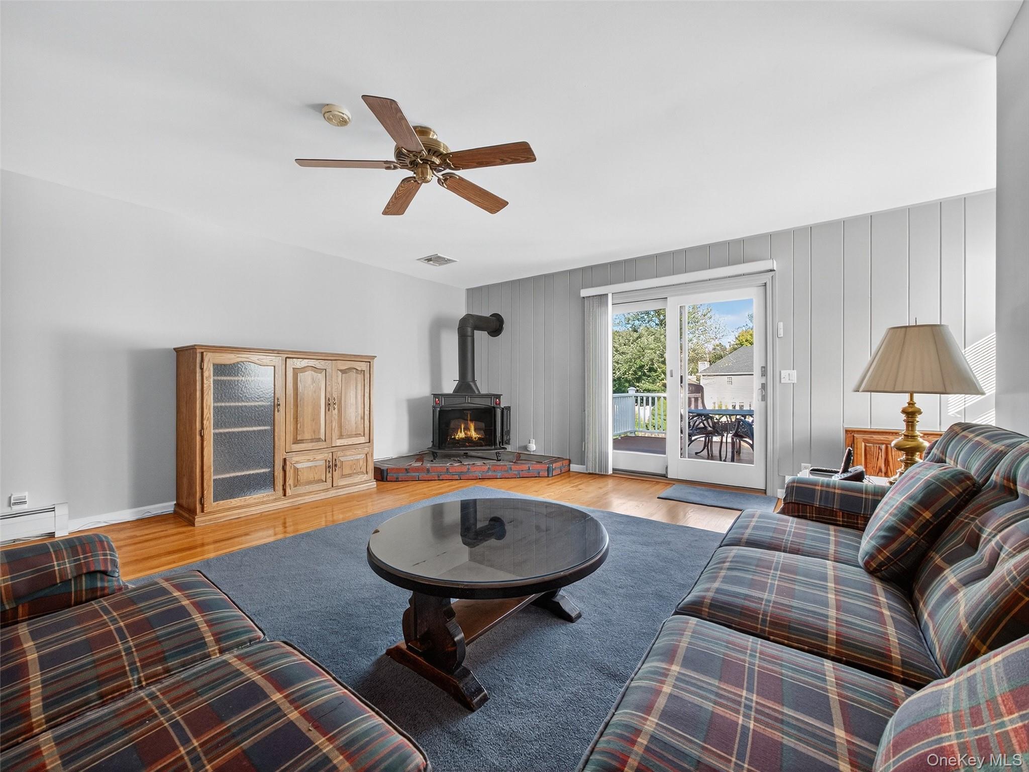 14 Staubitz Avenue, Pearl River, NY 10965