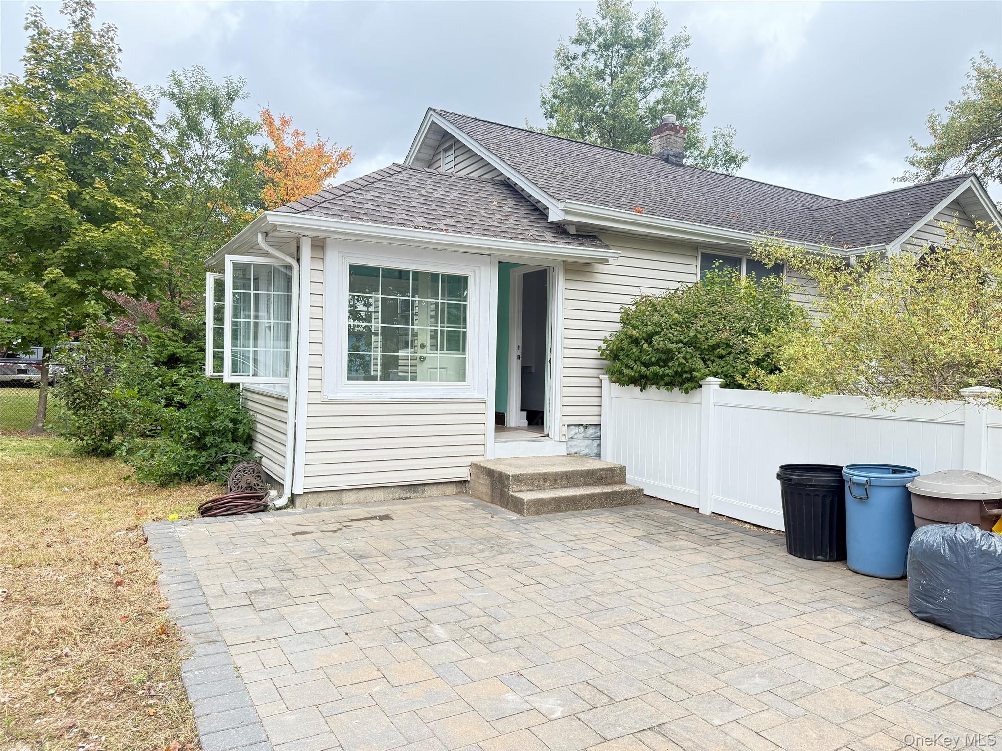 56 Heisser Lane, Farmingdale, NY 11735