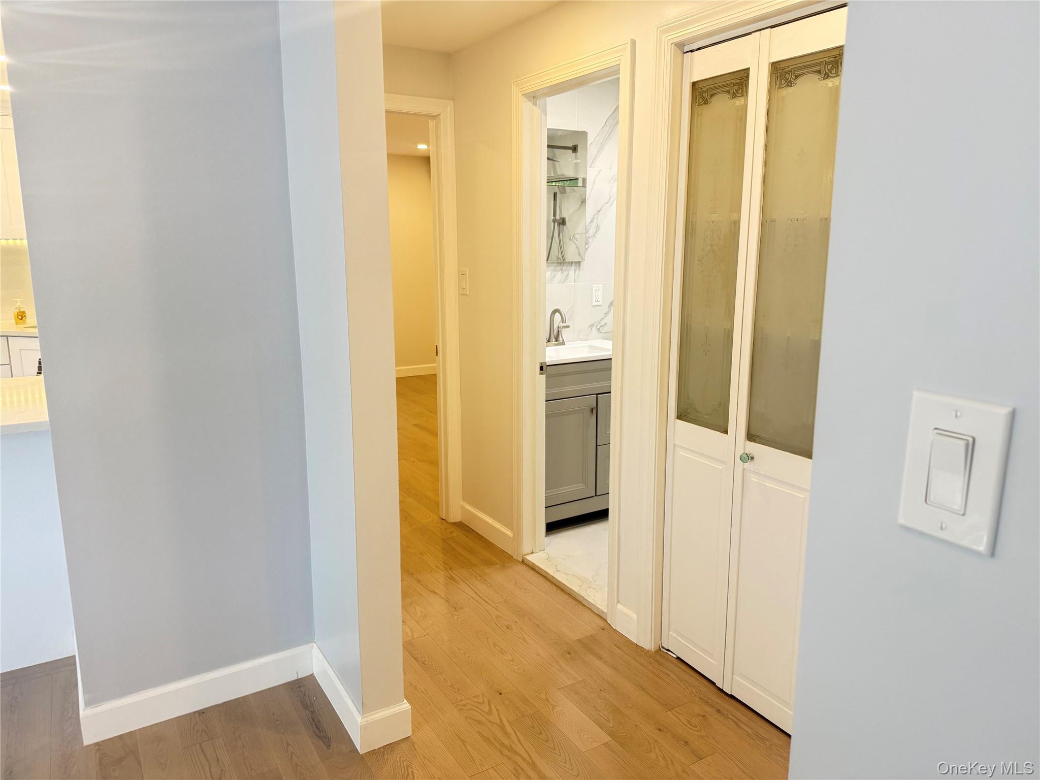 56 Heisser Lane, Farmingdale, NY 11735