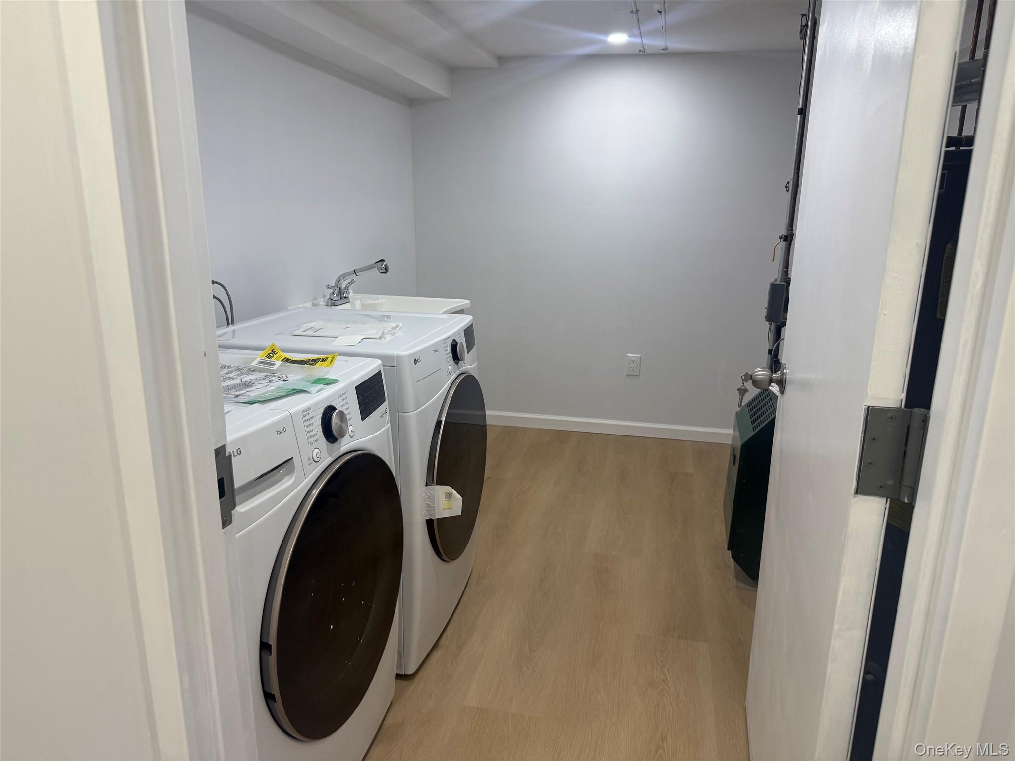 56 Heisser Lane, Farmingdale, NY 11735