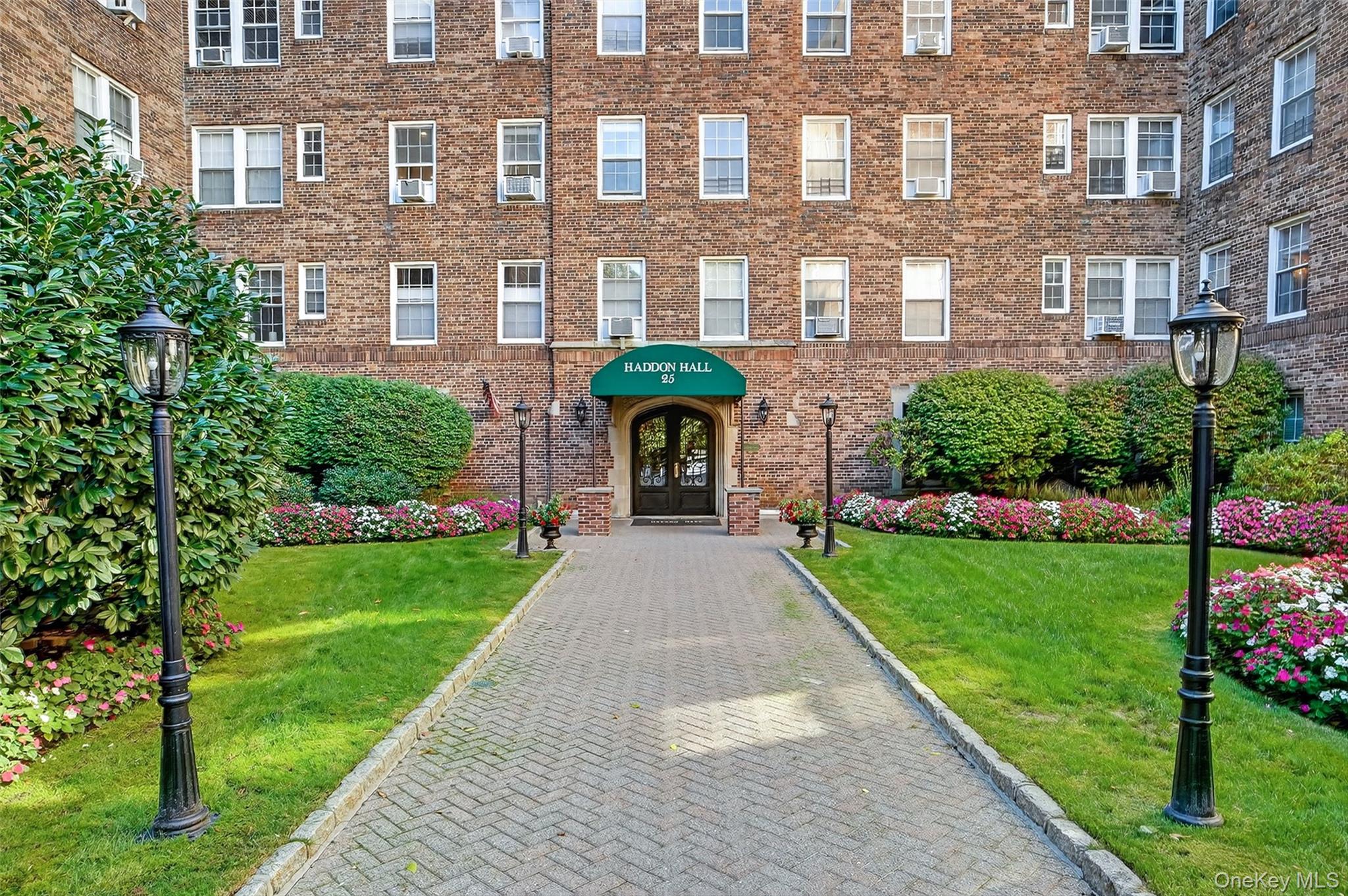 25 Parkview Avenue # 2K, Bronxville, NY 10708