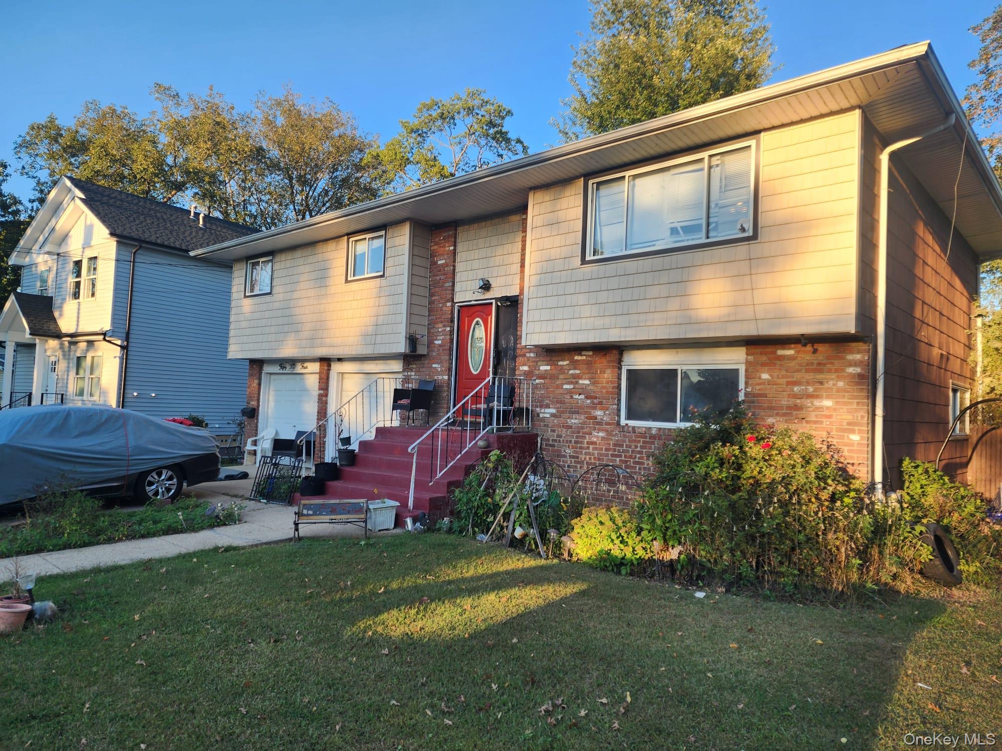 54 Westfield Avenue, Roosevelt, NY 11575