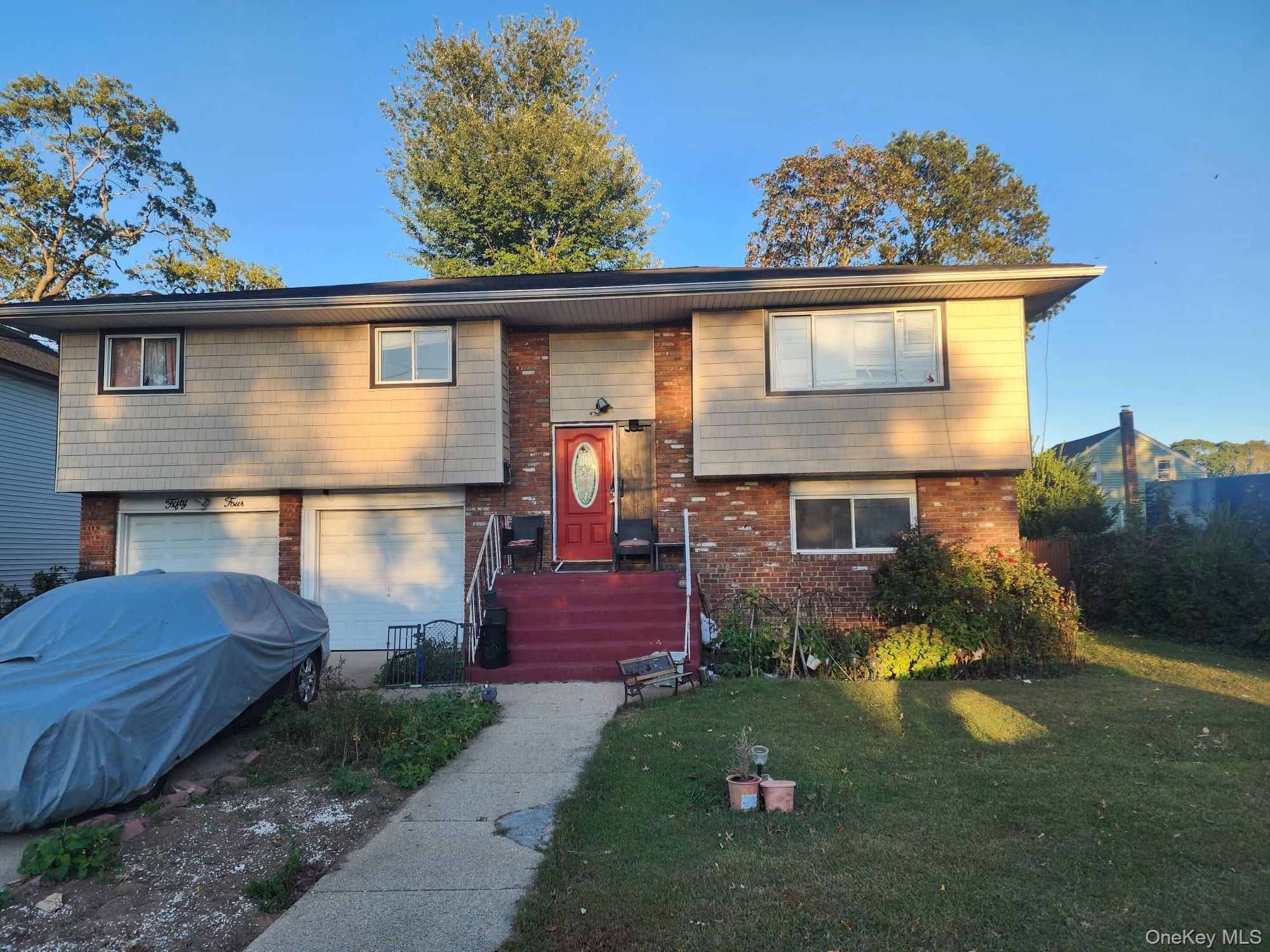 54 Westfield Avenue, Roosevelt, NY 11575