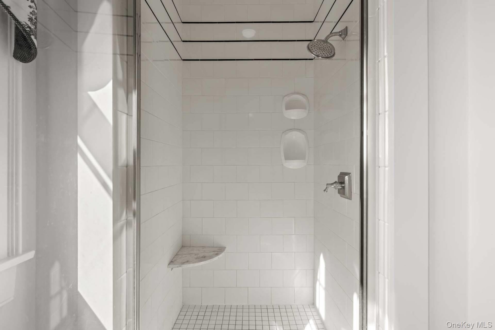 430 Jobs Lane, Bridgehampton, NY 11976