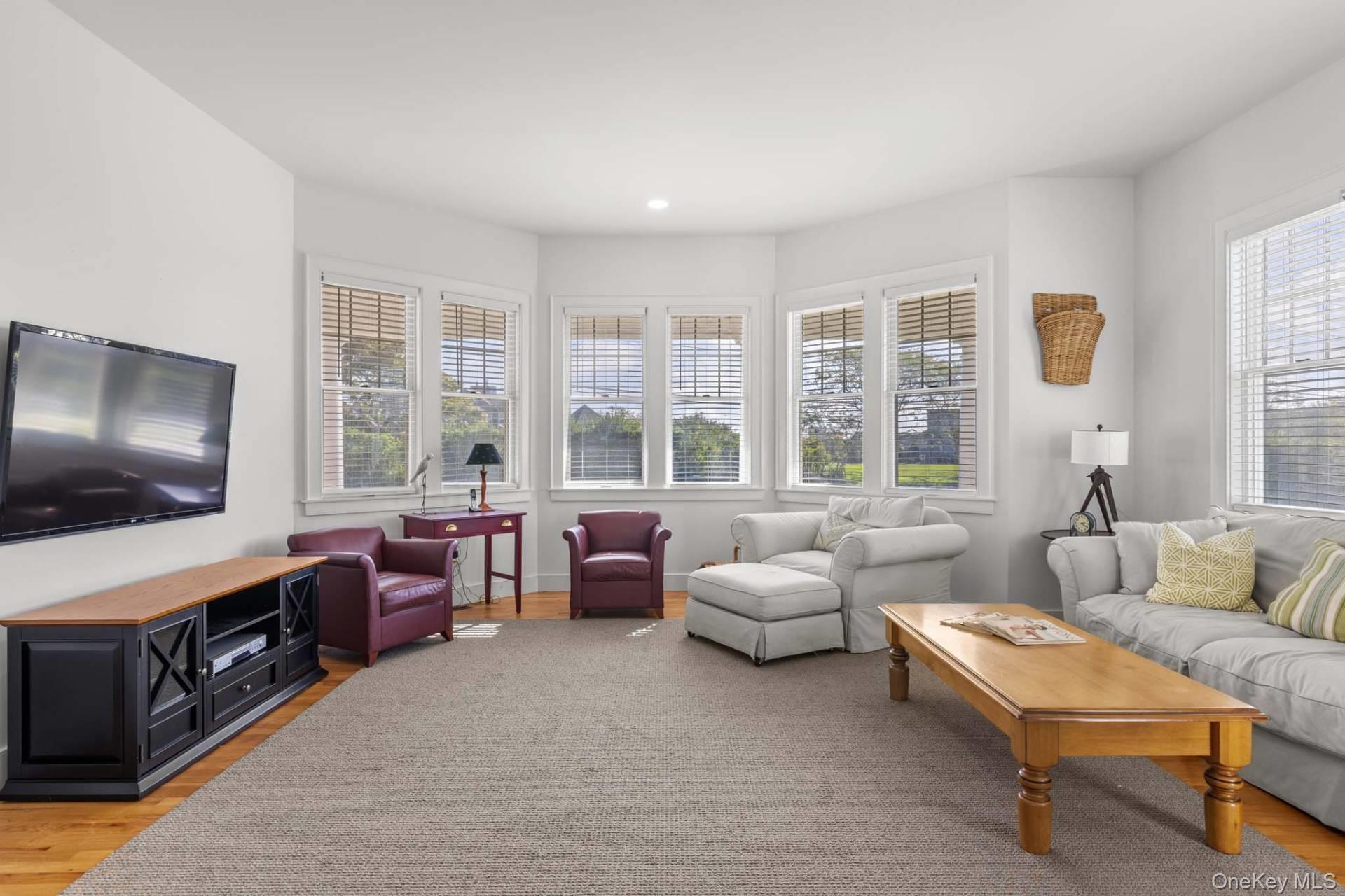 430 Jobs Lane, Bridgehampton, NY 11976