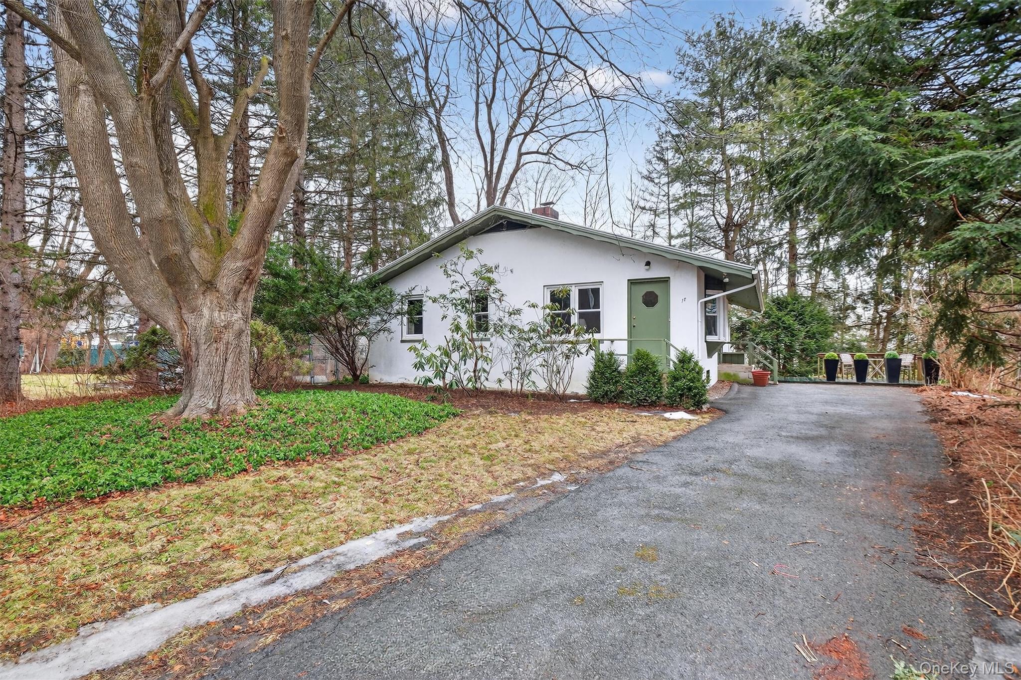 17 Townsend Boulevard, Pawling, NY 12564