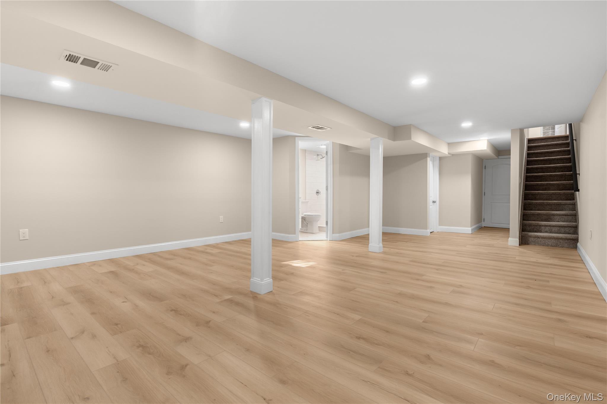 4 Pine Street, Huntington, NY 11743