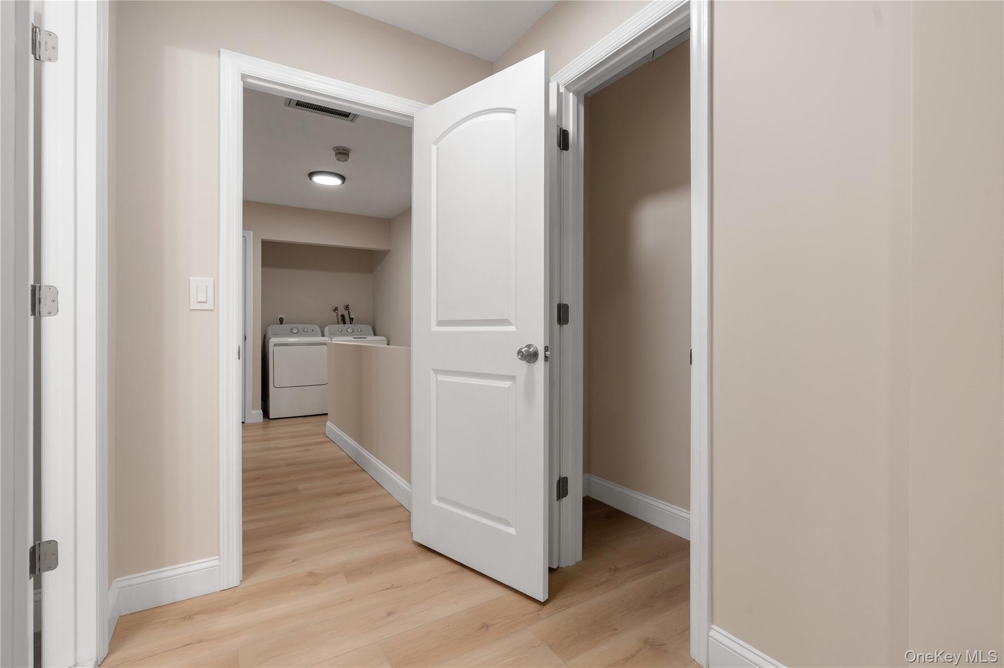 4 Pine Street, Huntington, NY 11743