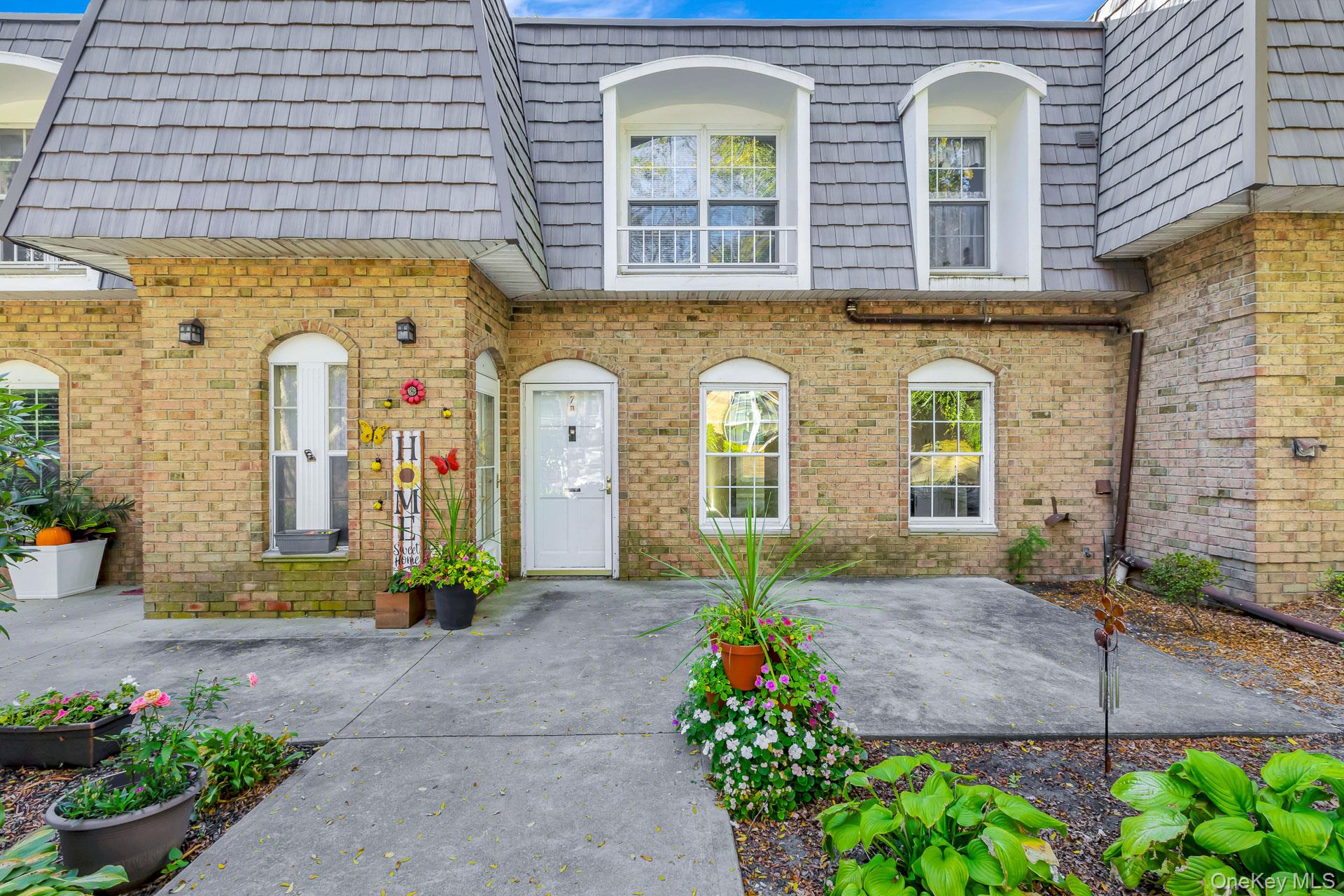 655 Middle Country Road # 7B1, Coram, NY 11727