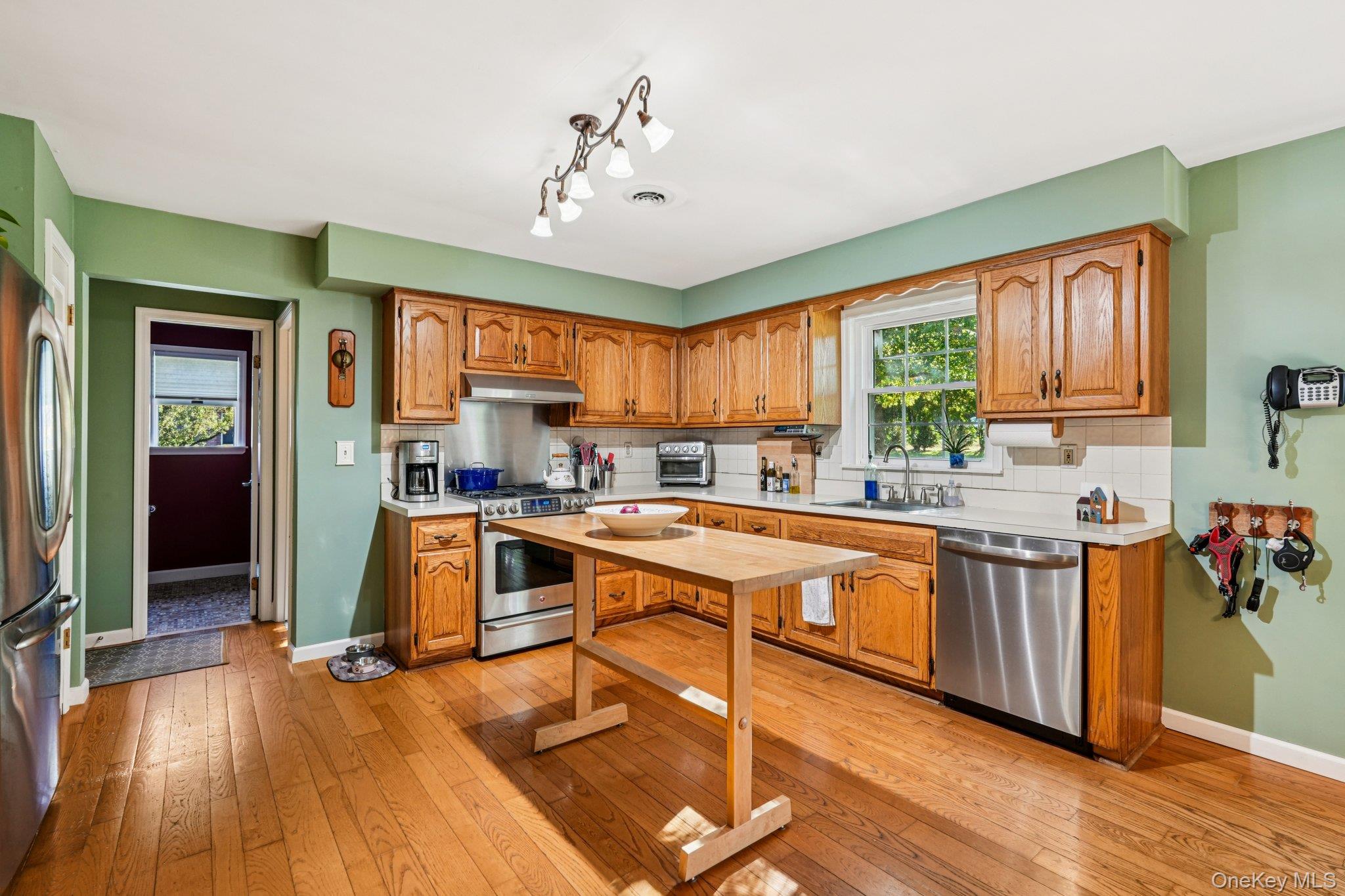 319 Bliss Lane, Valley Cottage, NY 10989