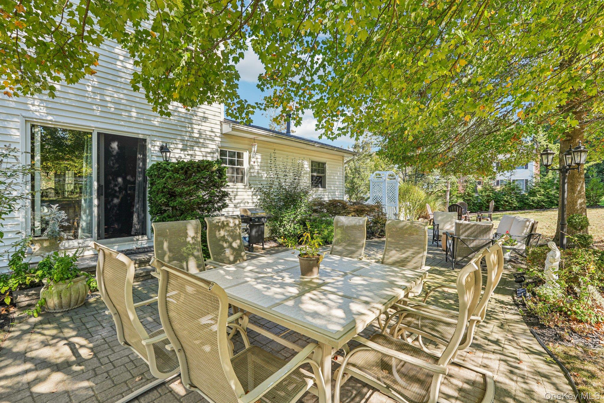 319 Bliss Lane, Valley Cottage, NY 10989