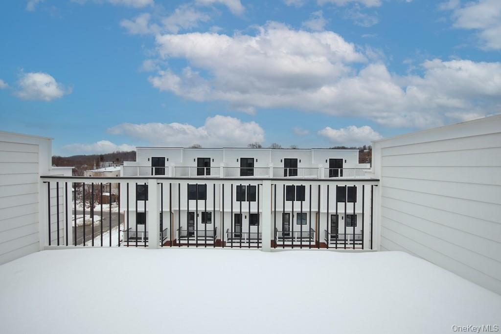 32 Andrews Lane, Sleepy Hollow, NY 10591