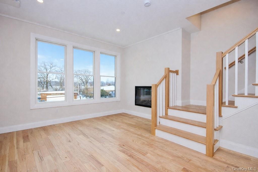 32 Andrews Lane, Sleepy Hollow, NY 10591