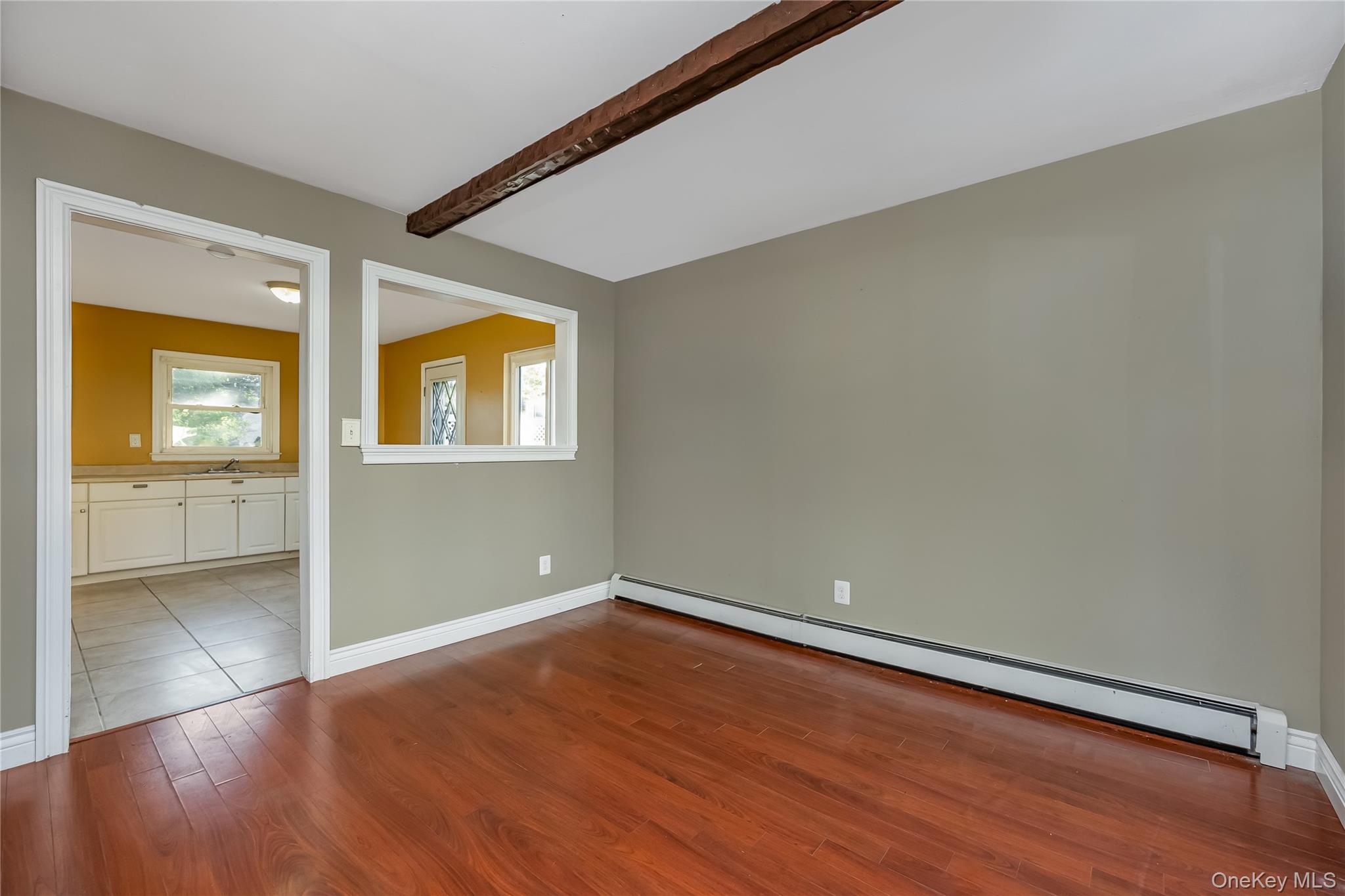 209 Cirrus Road, Holbrook, NY 11741