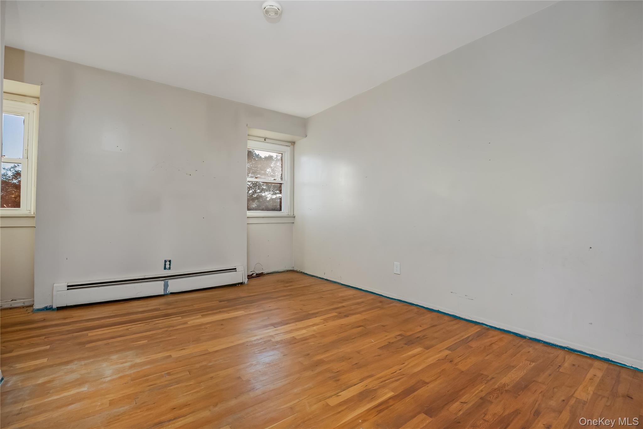 209 Cirrus Road, Holbrook, NY 11741