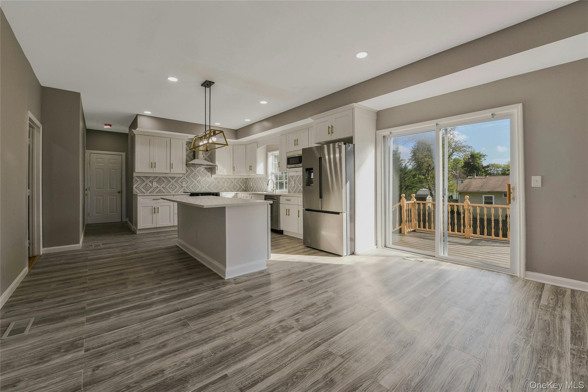 60 Delamere Street, Huntington, NY 11743