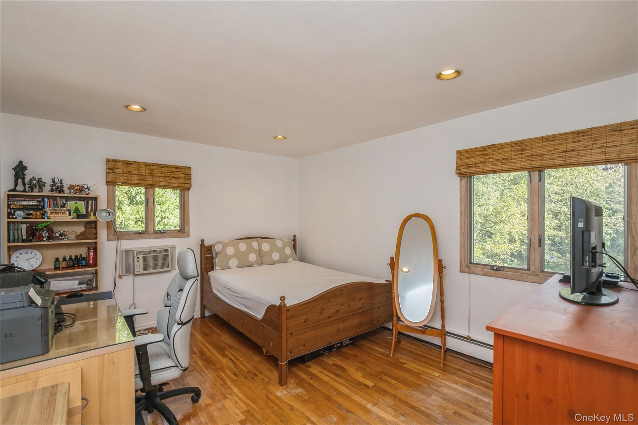 6 Selma Court, East Northport, NY 11731