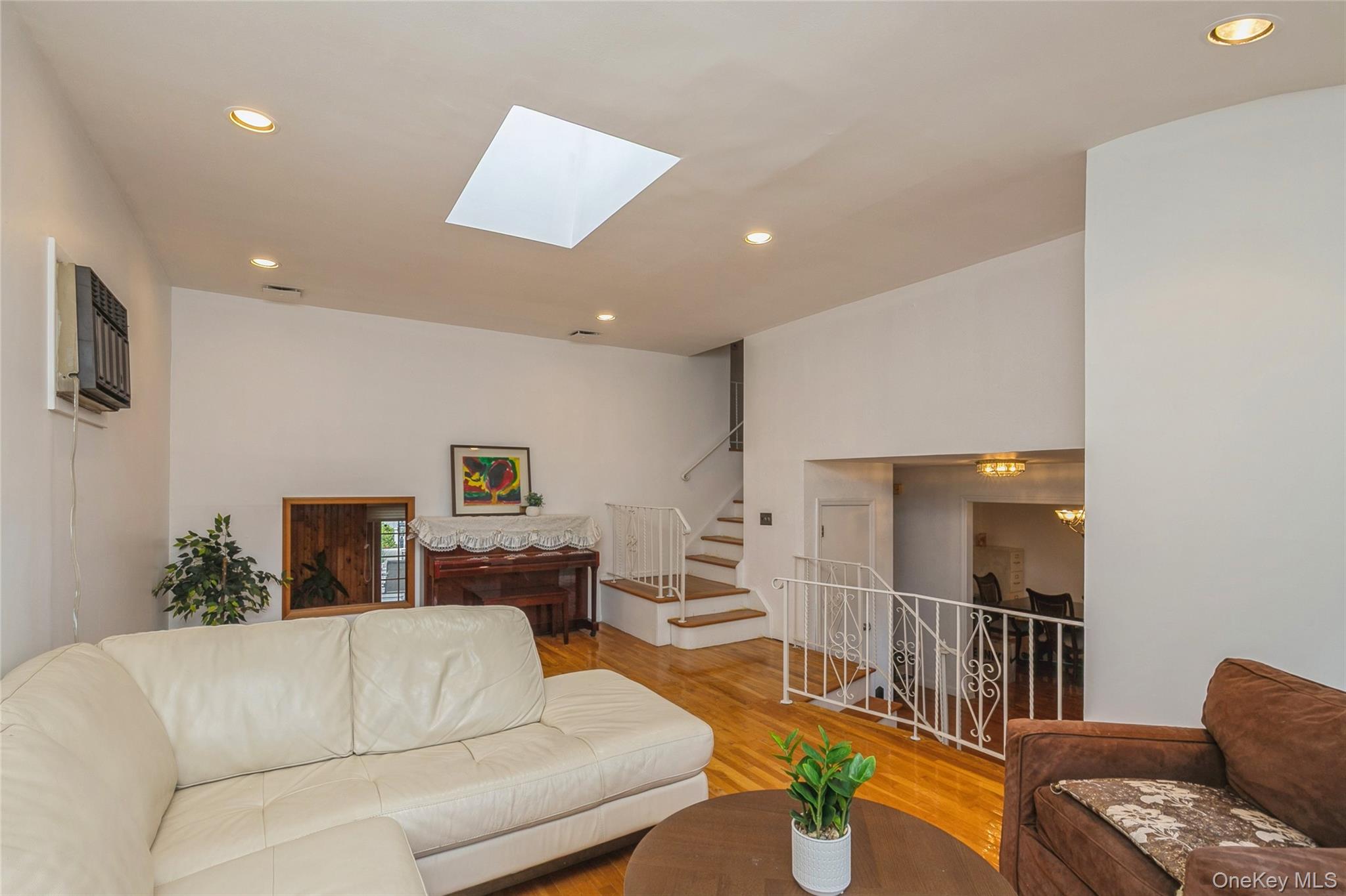 6 Selma Court, East Northport, NY 11731